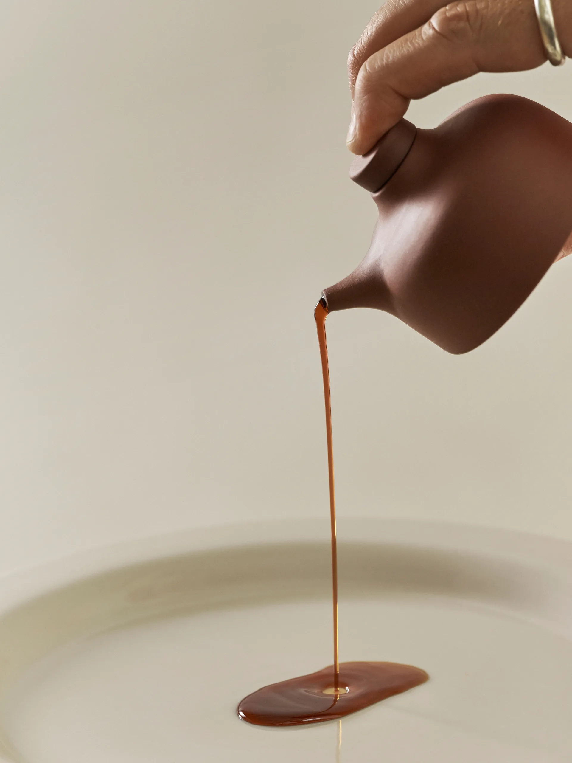 Bottiglia salsa di soia Sand 12 cl, Red clay Design House Stockholm