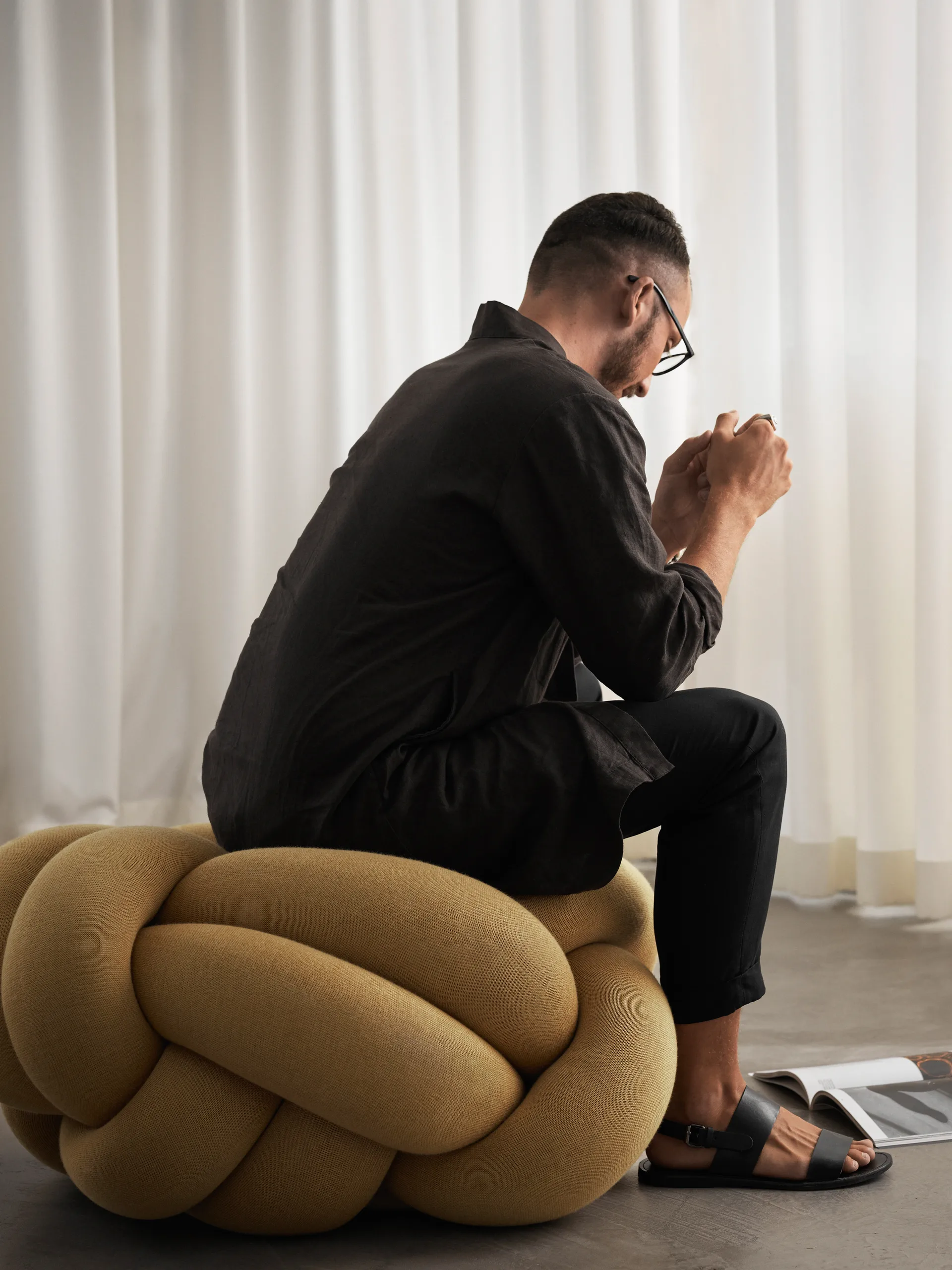 Cuscino Knot XL, Giallo Design House Stockholm