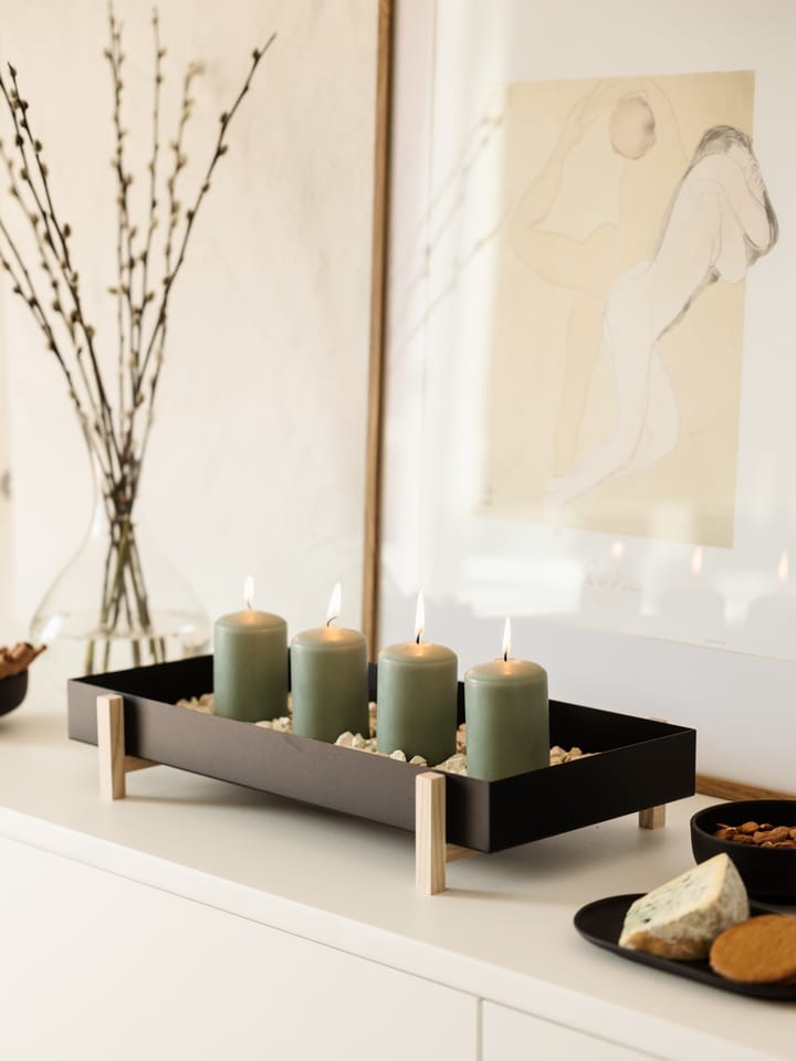 Fioriera con vassoio per fiori Botanic, nero Design House Stockholm
