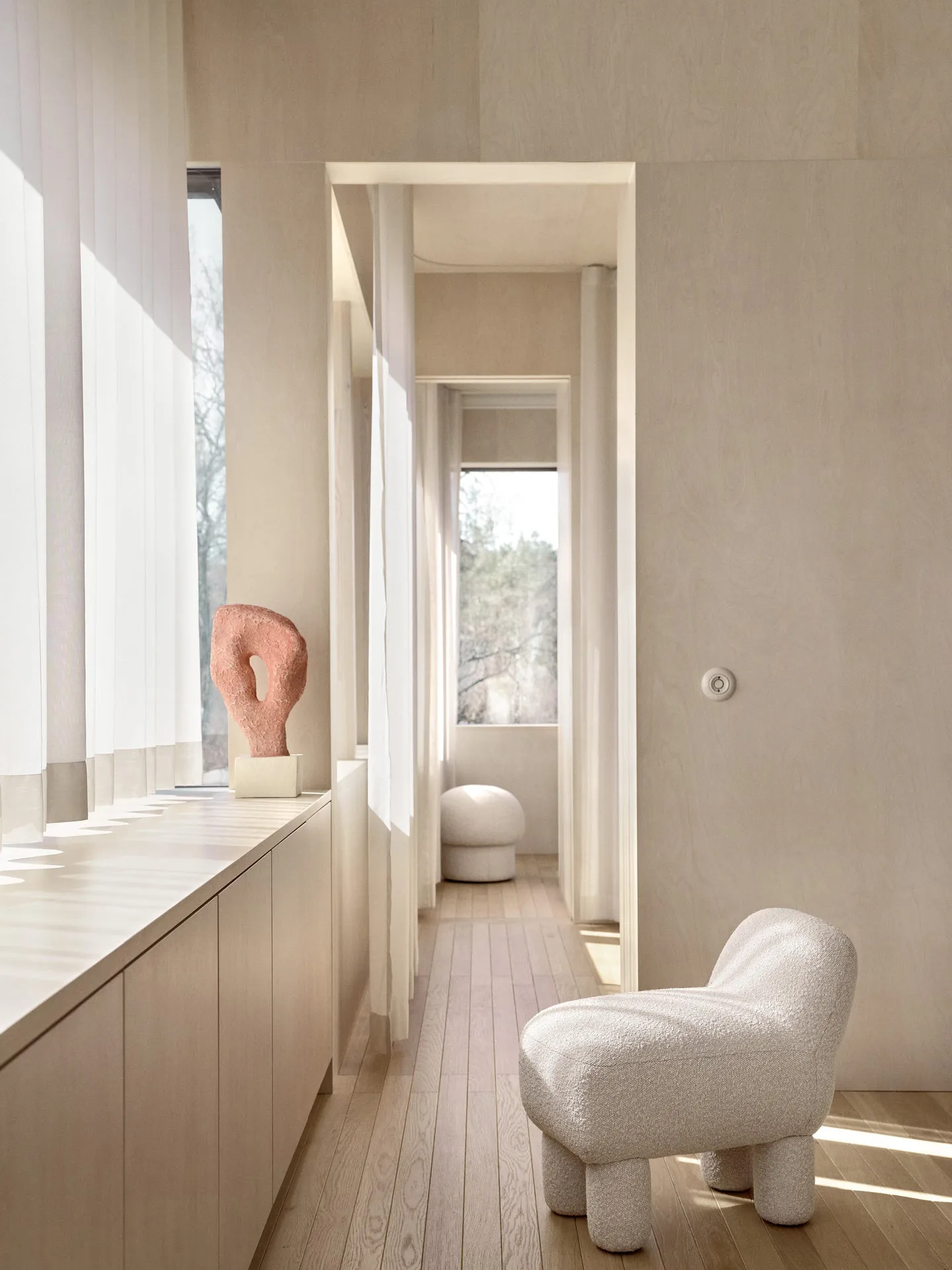 Pouf Lulu 36x65 cm, Crema Design House Stockholm