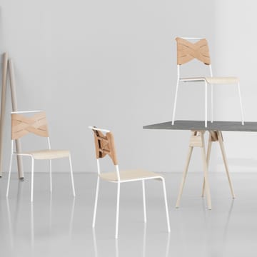 Sedia Torso - rovere, pelle color naturale, gambe cromate - Design House Stockholm
