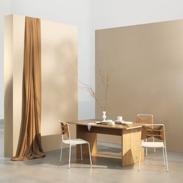 Sedia Torso - rovere, pelle color naturale, gambe cromate - Design House Stockholm