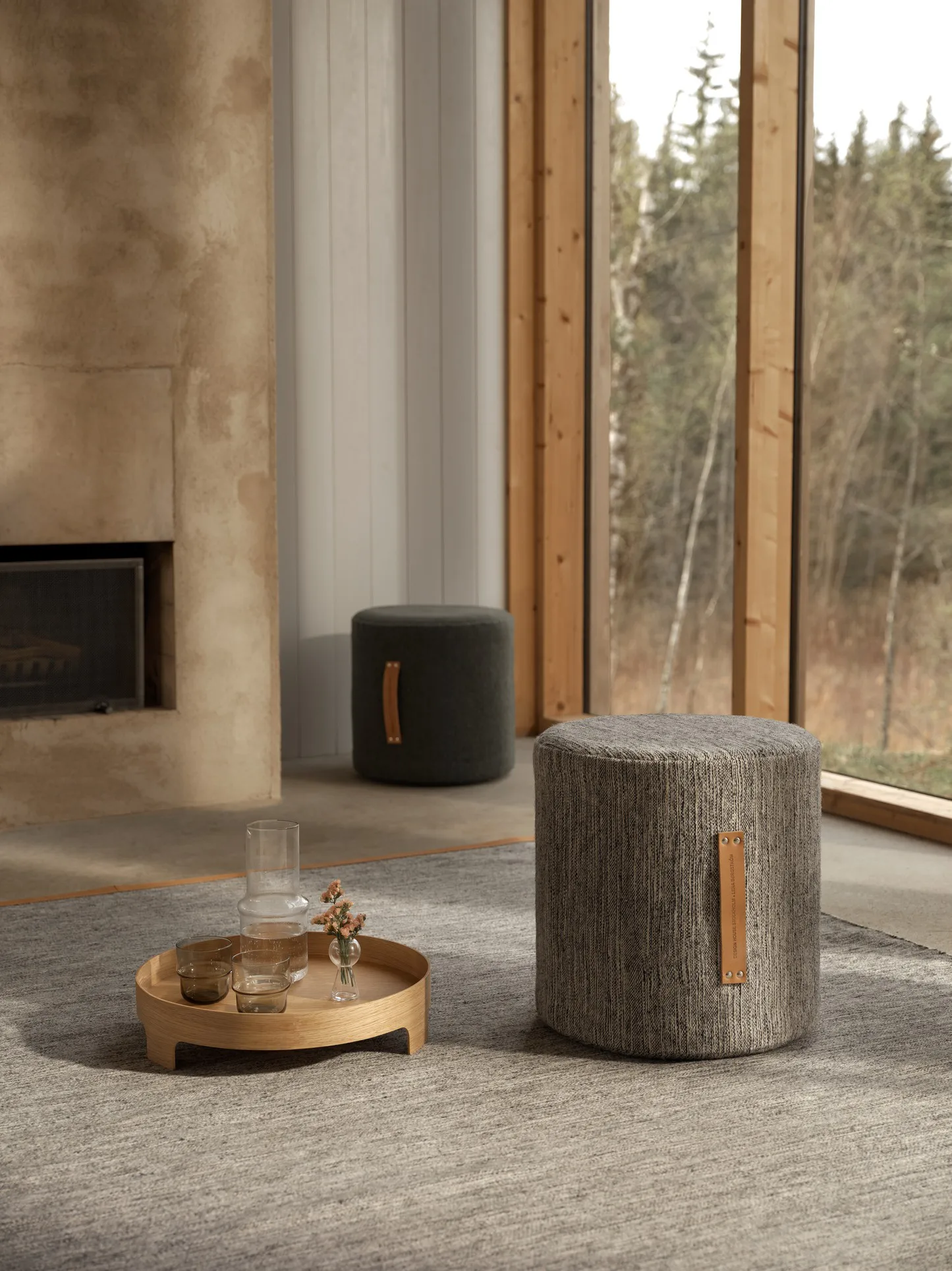 Sgabello Björk alto, grigio chiaro Design House Stockholm