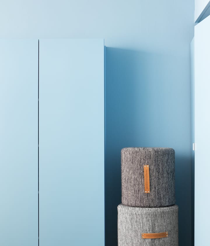 Sgabello Björk alto, grigio scuro Design House Stockholm