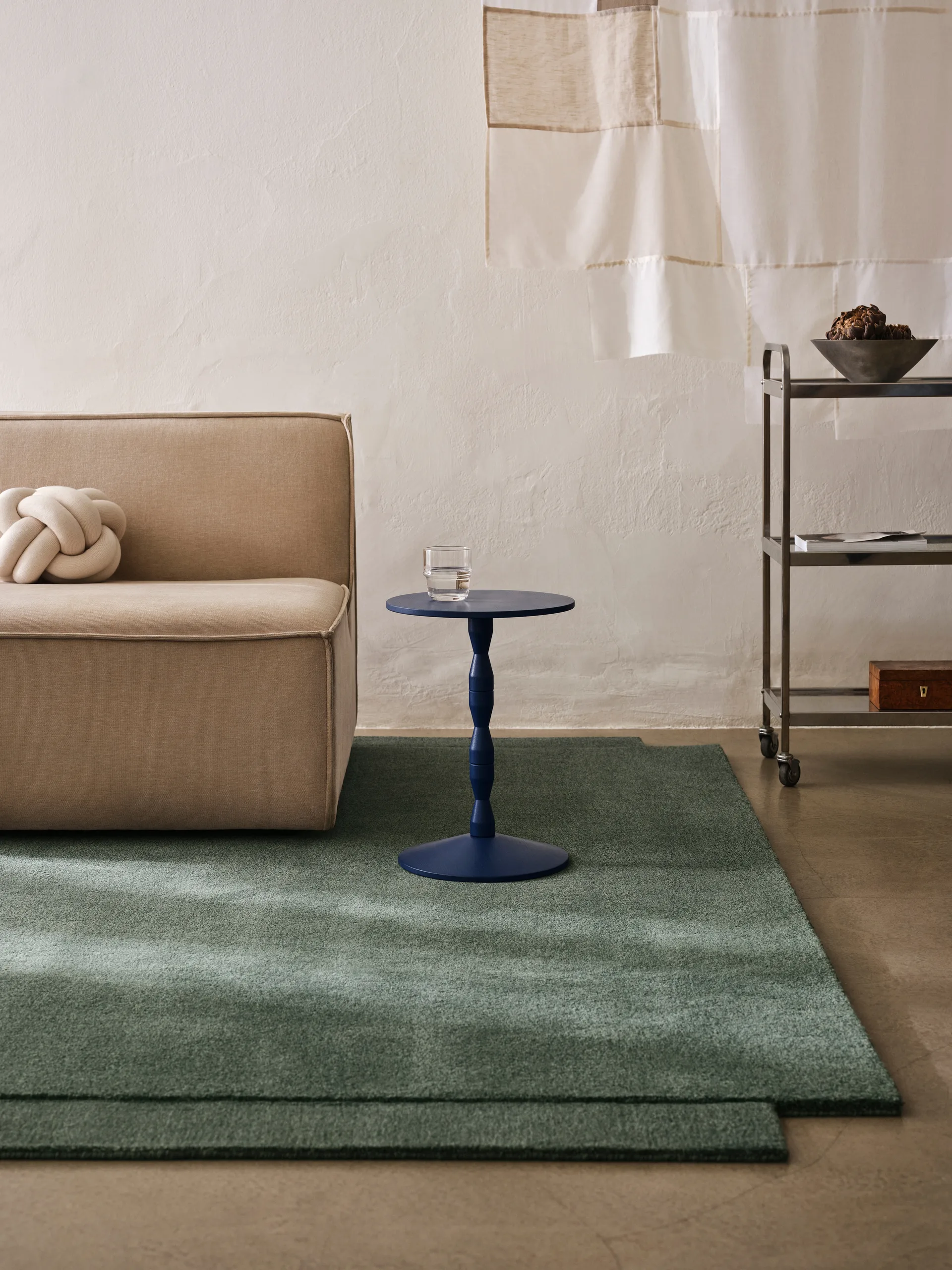 Tavolo Pedestal Ø 31x67,5 cm, Blu Design House Stockholm