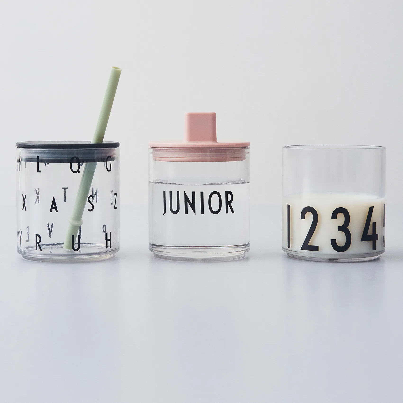 Bicchiere per bambini in tritan Personal Design Letters , Junior Design Letters