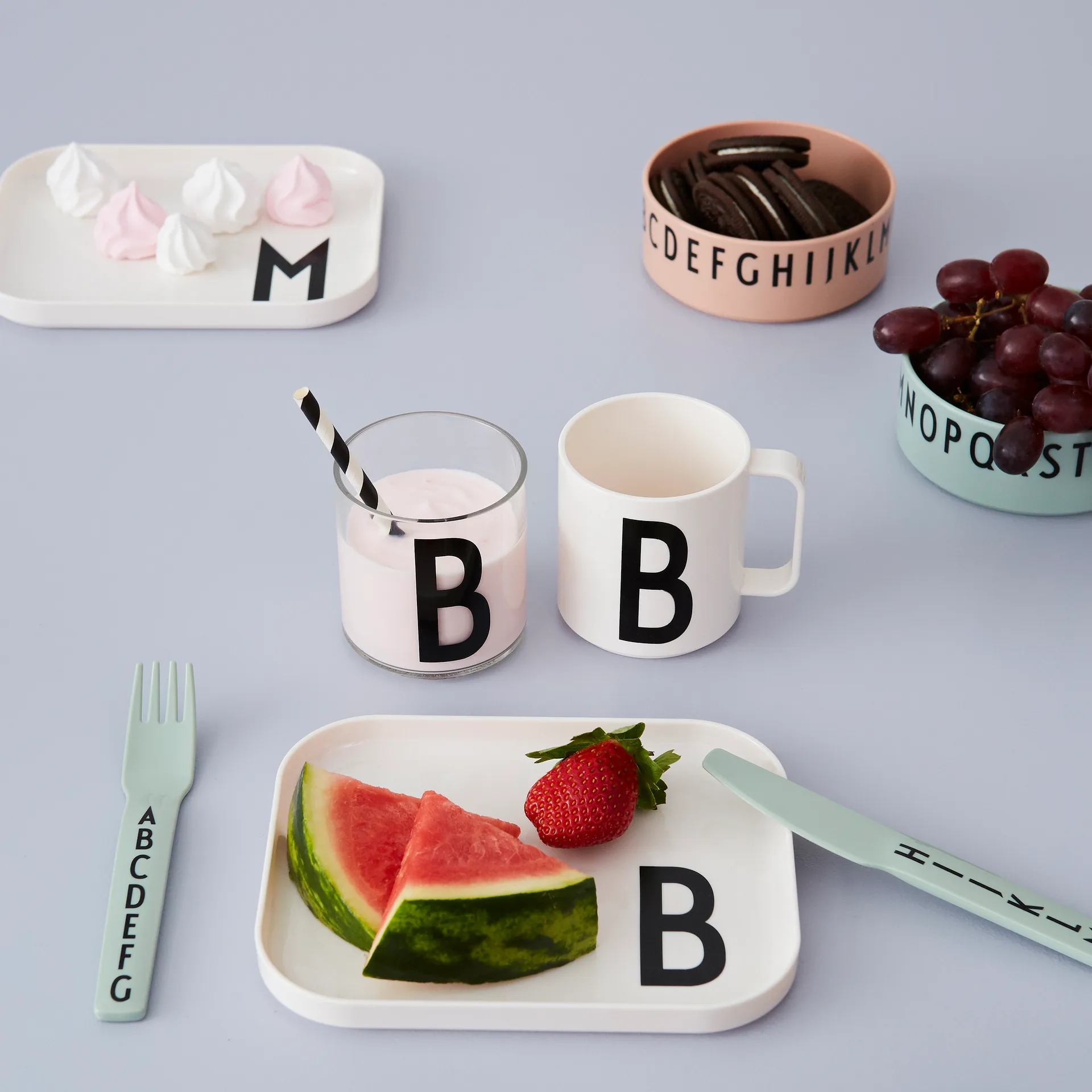 Posate per bambini in melammina Design Letters, verde Design Letters