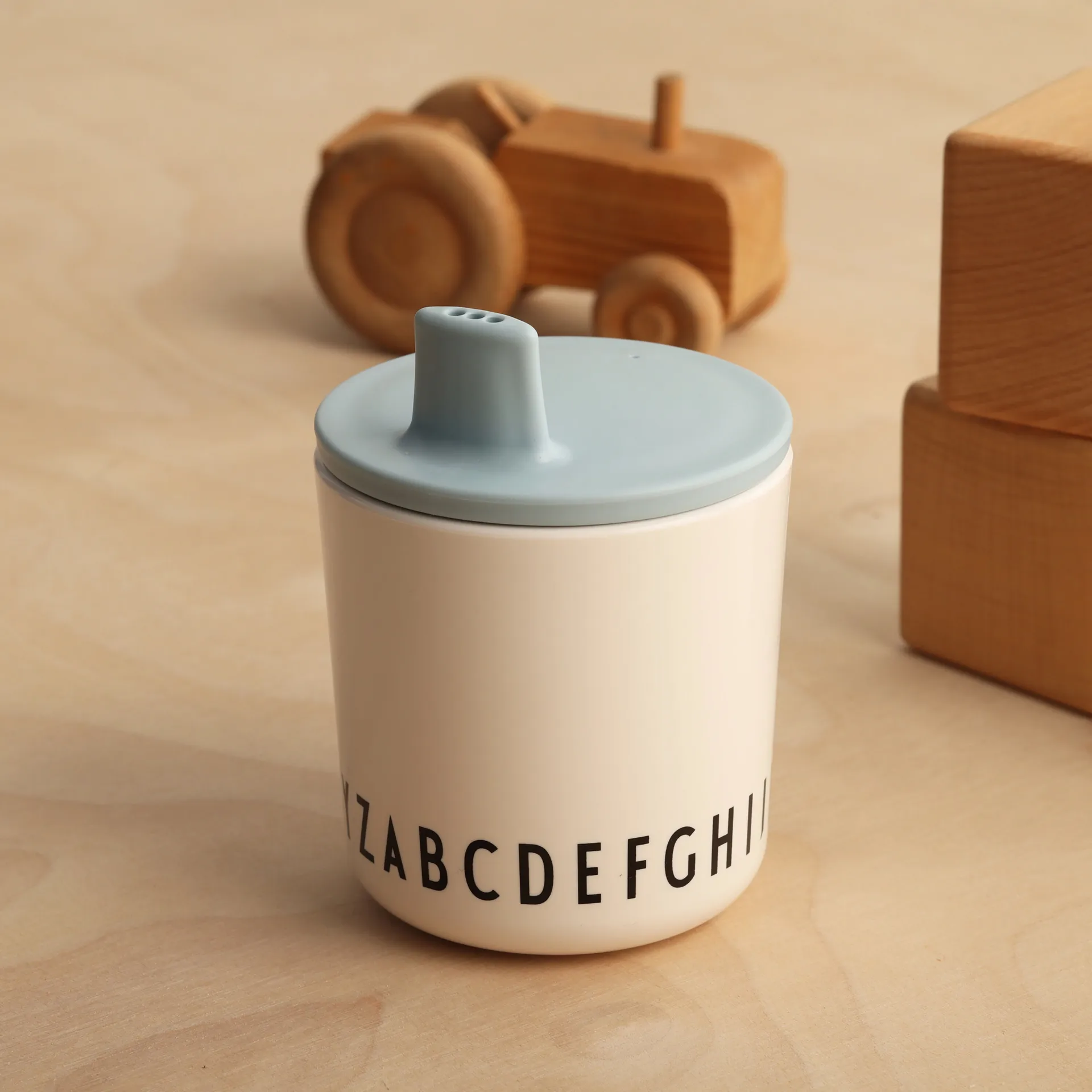 Tazza Design Letters Kids Basic Eco, Bianco ABC Design Letters