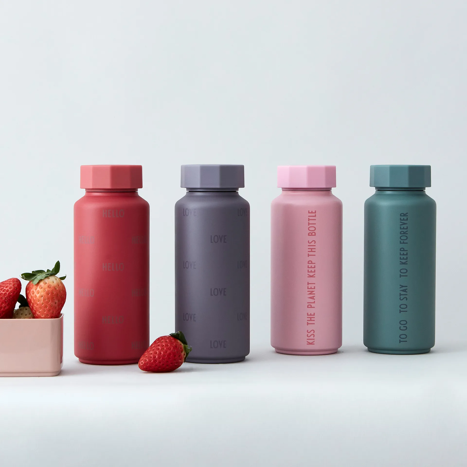 Termos Design Letters special edition, Viola Design Letters