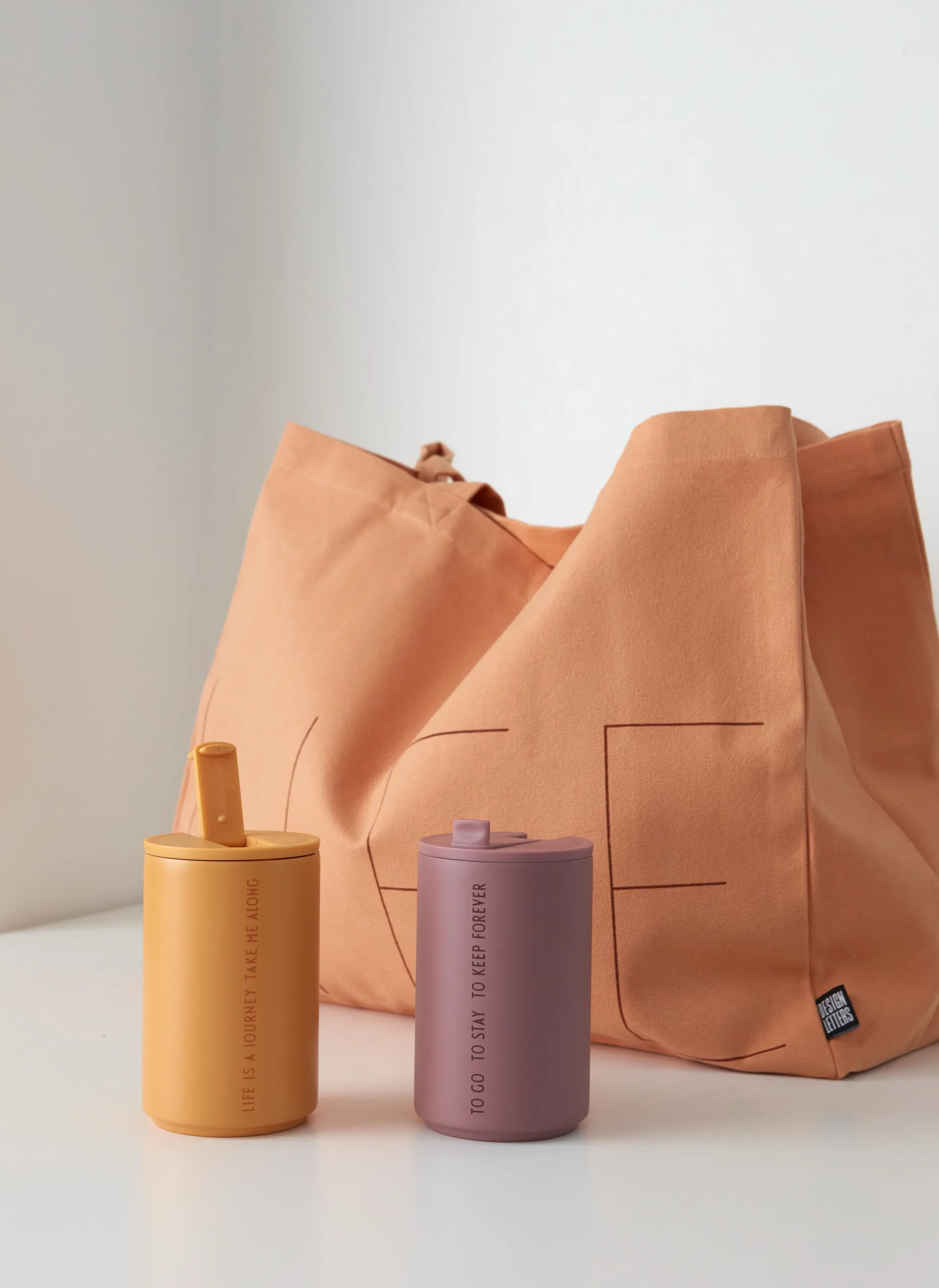 Termos Design Letters, To Go (rosa polvere) Design Letters