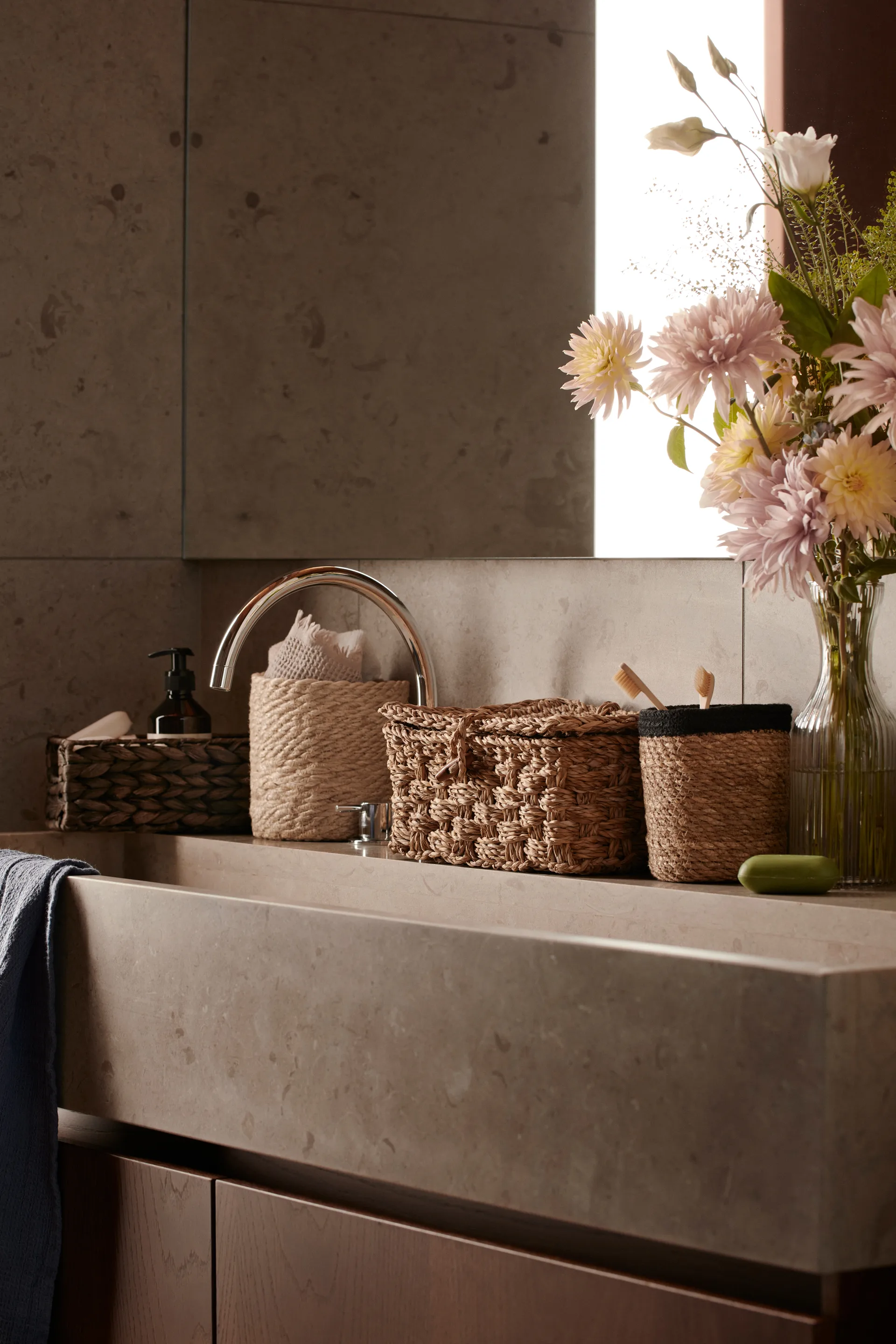 Cesto portaoggetti Emil, confezione da 3, small, naturale-nero Dixie