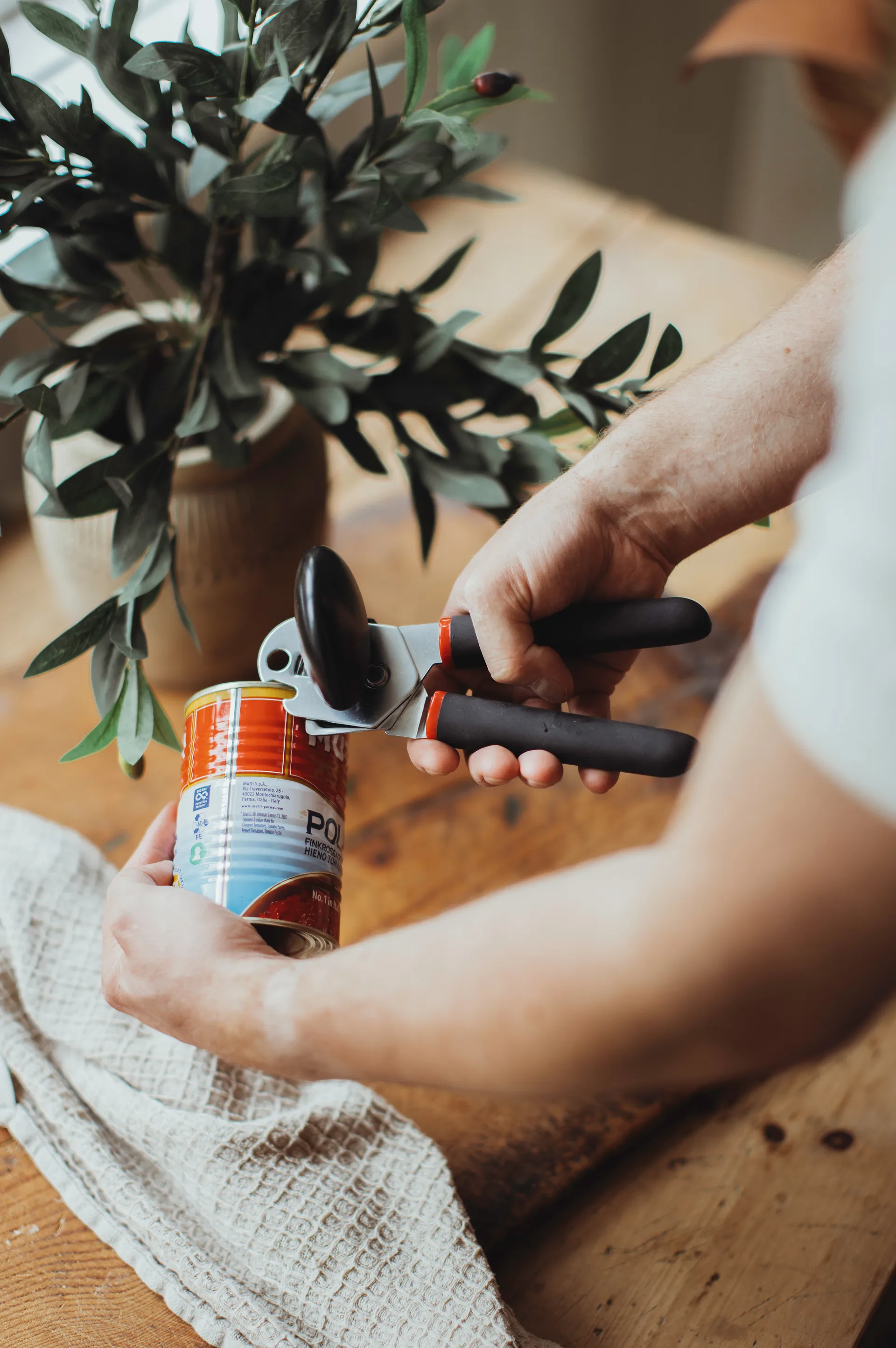 Apriscatole nero Kally, 20 cm Dorre