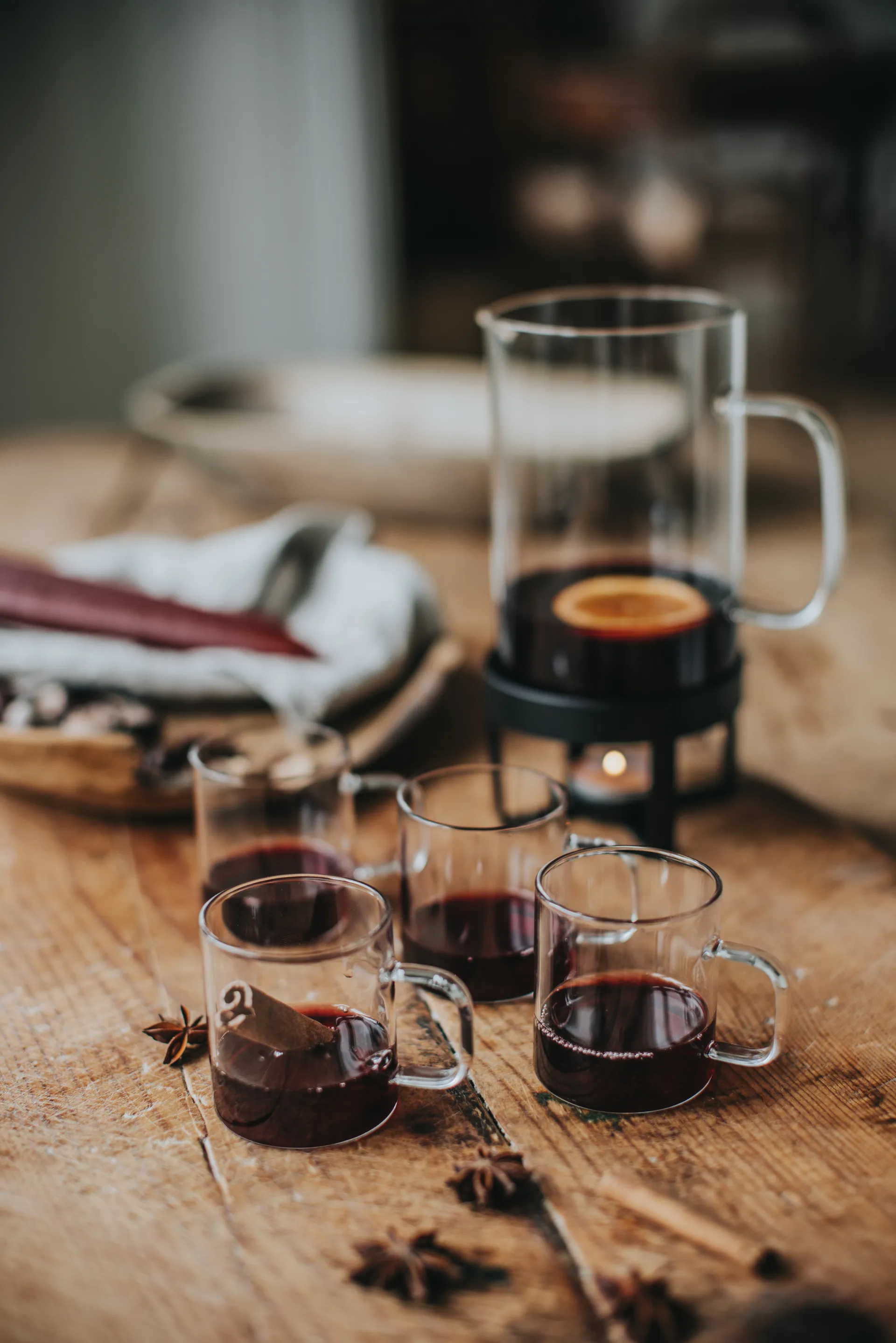 Caraffa per vin brulé in vetro 1,2 L Gerry, Nero Dorre