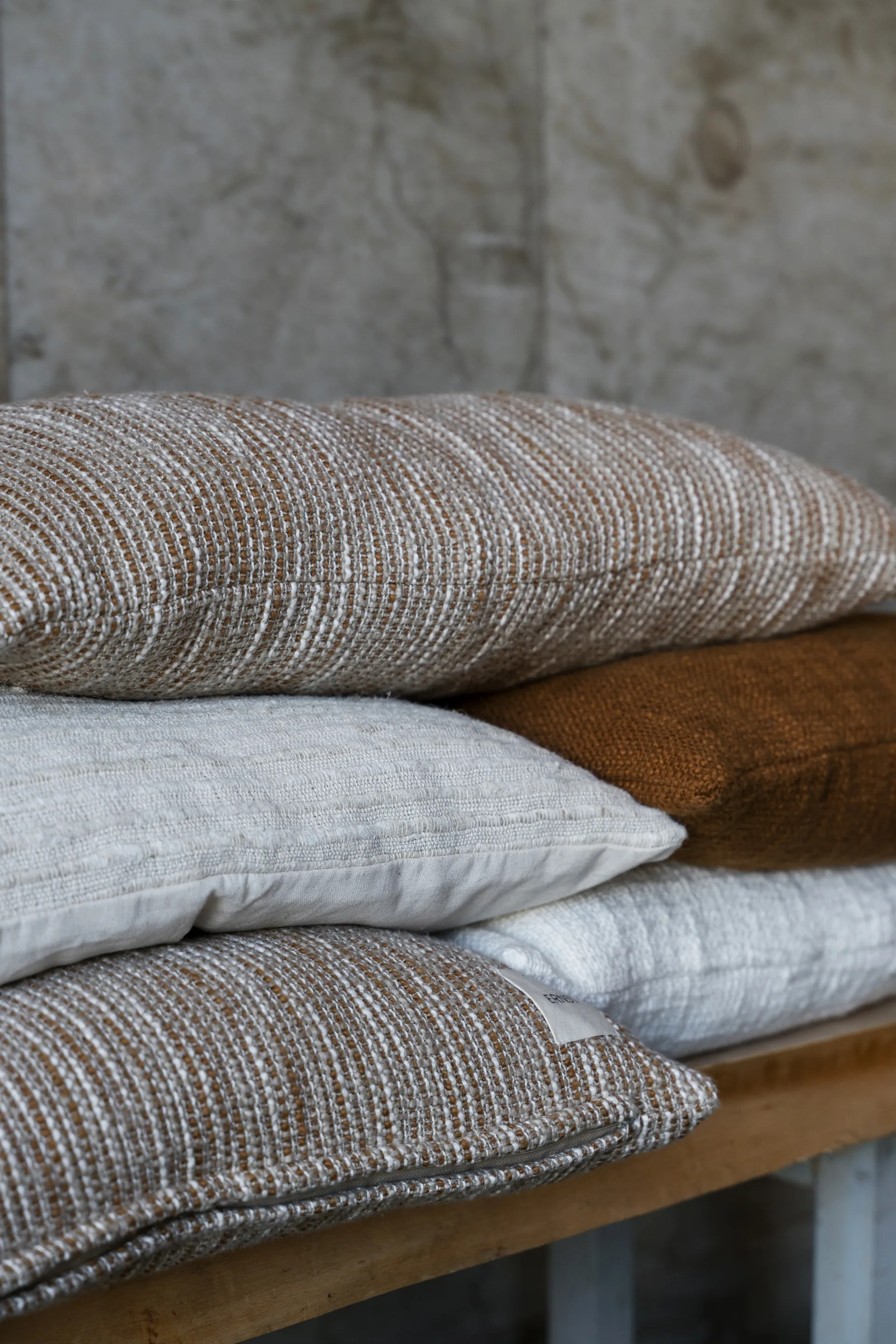 Federa Ernst, Kola-beige, 50x50 cm ERNST