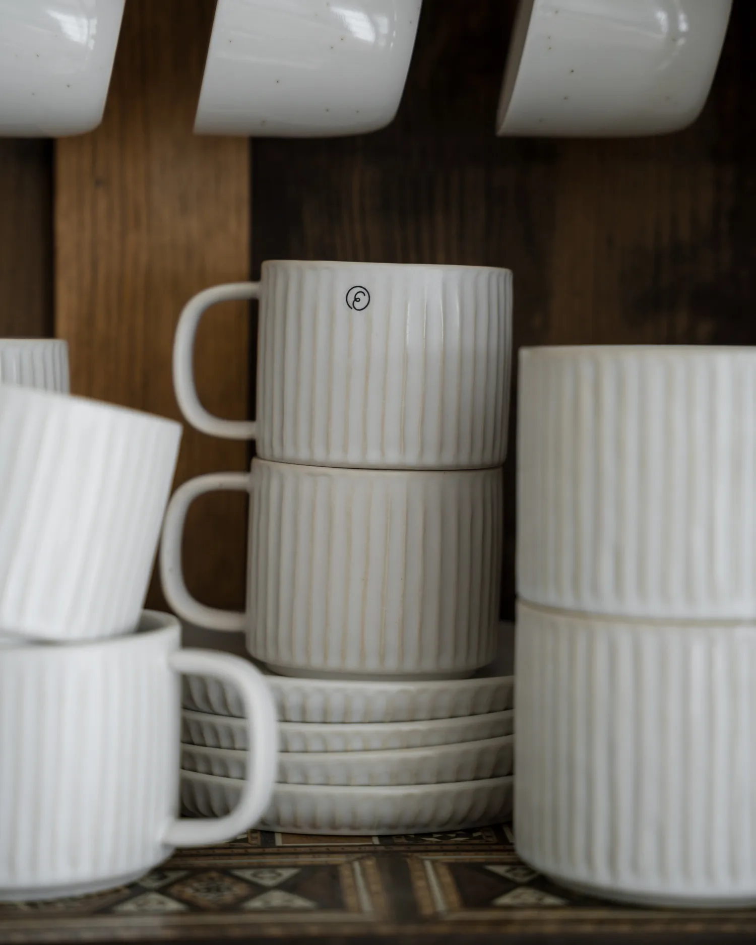 Piattino scanalato Ernst Ø16 cm, Naturale bianco ERNST