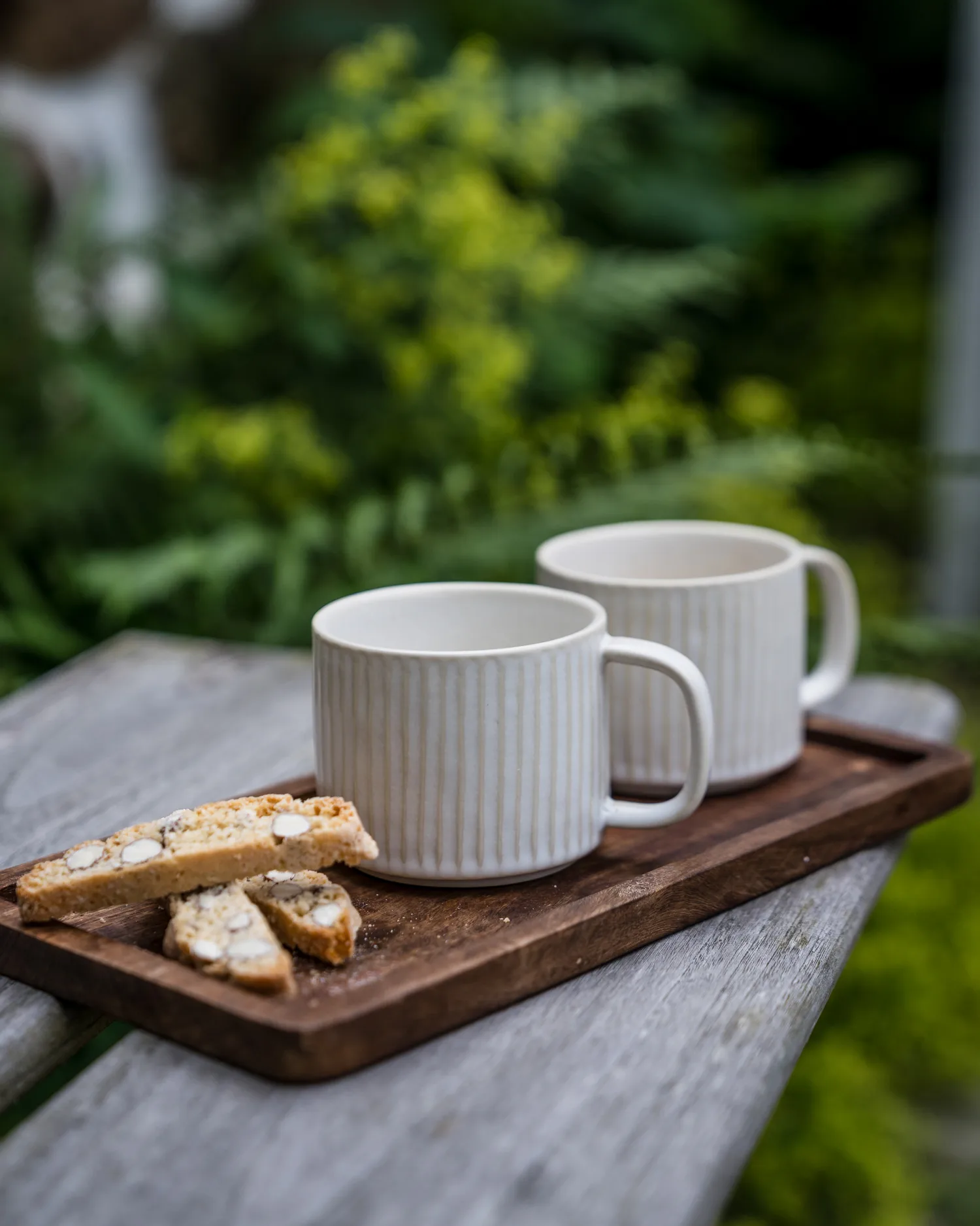 Tazza da tè Ernst rigata 36 cl, Bianco naturale ERNST