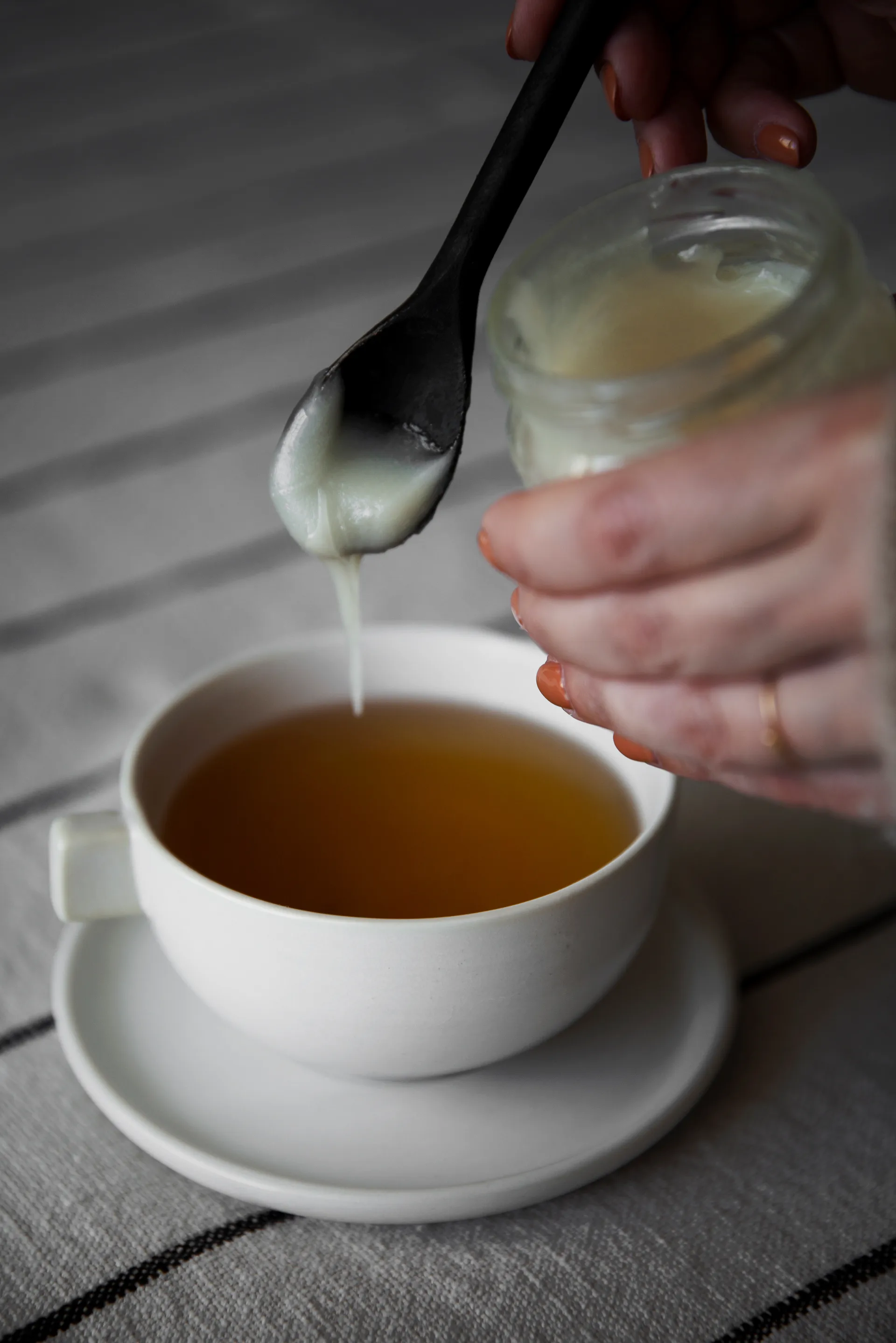 Tazzina con piattino 7,5 cm, Bianco sabbia ERNST