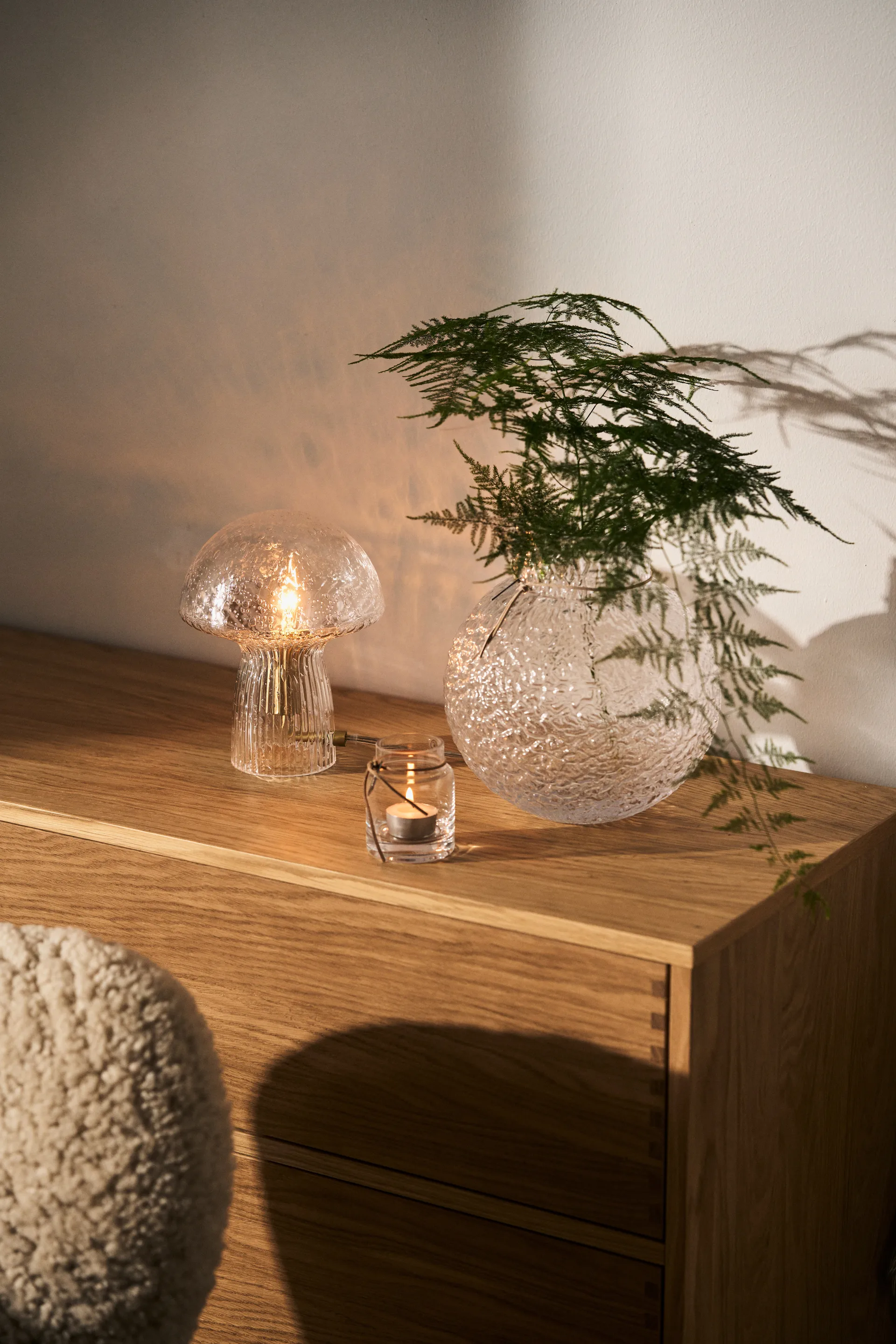 Vaso Ernst testurizzato in vetro trasparente, Ø 21 cm
​ ERNST