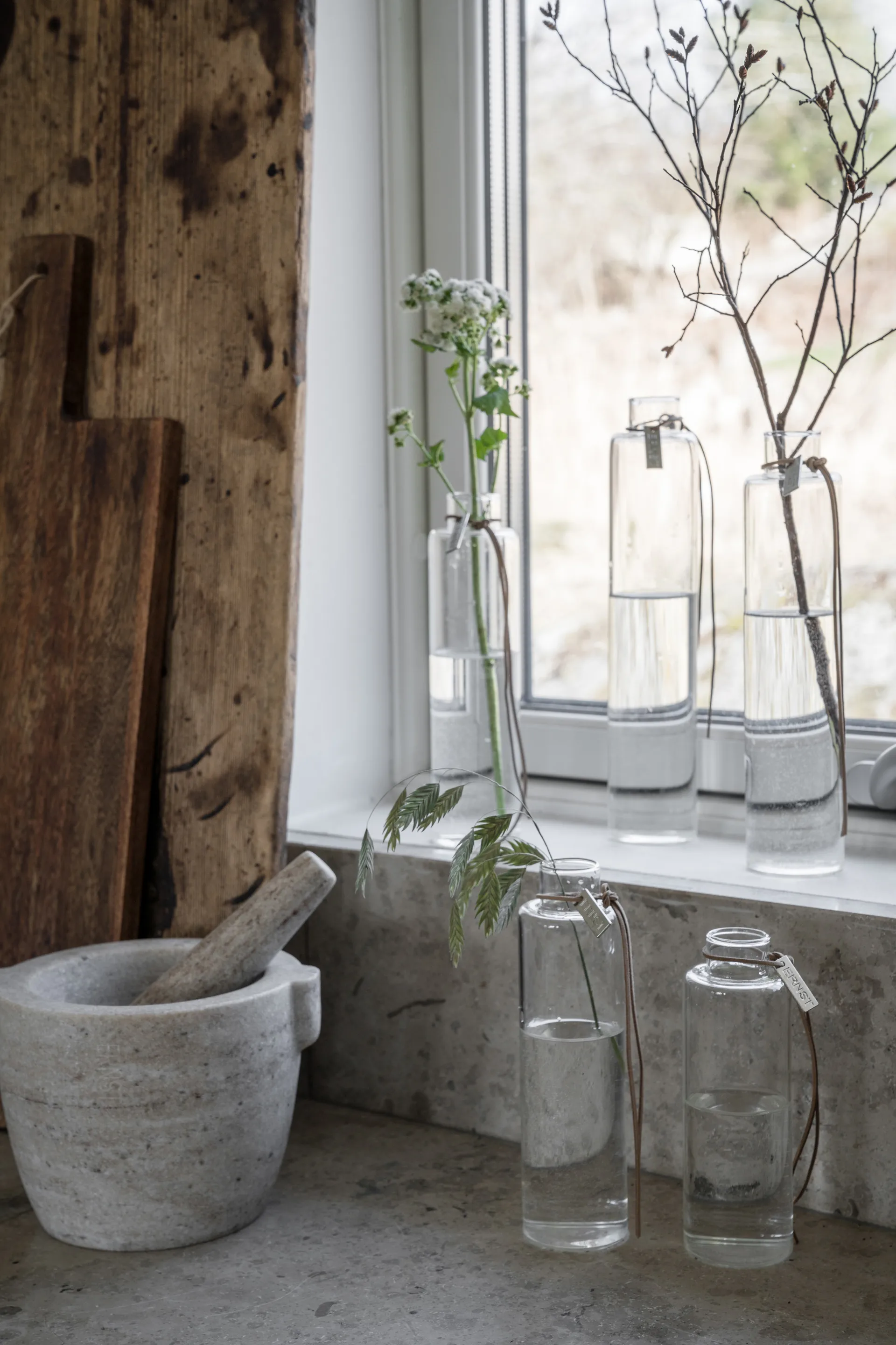 Vaso in vetro Ernst Ø5 cm, A 20 cm ERNST