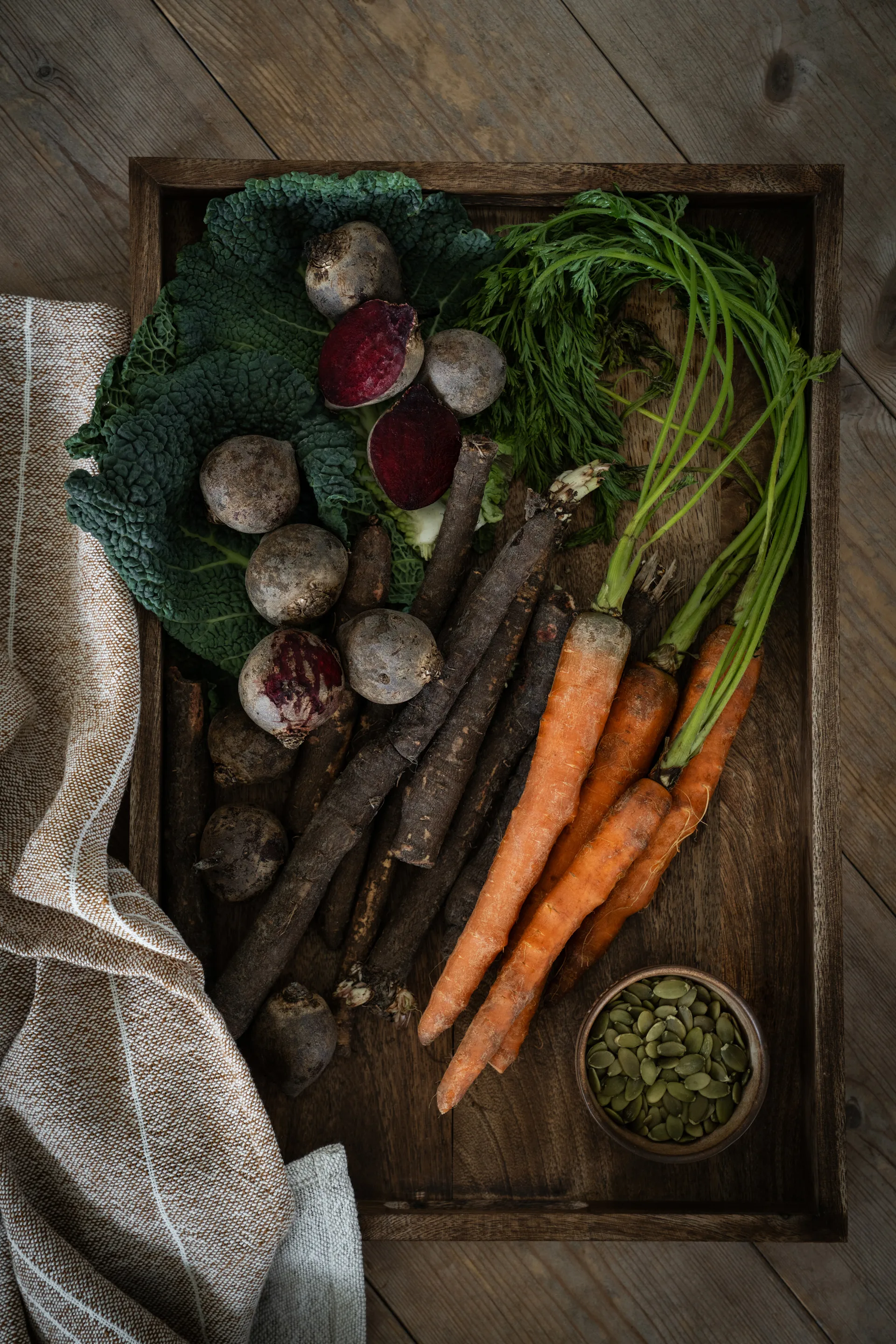 Vassoio da portata Ernst 30x45 cm, Marrone scuro ERNST