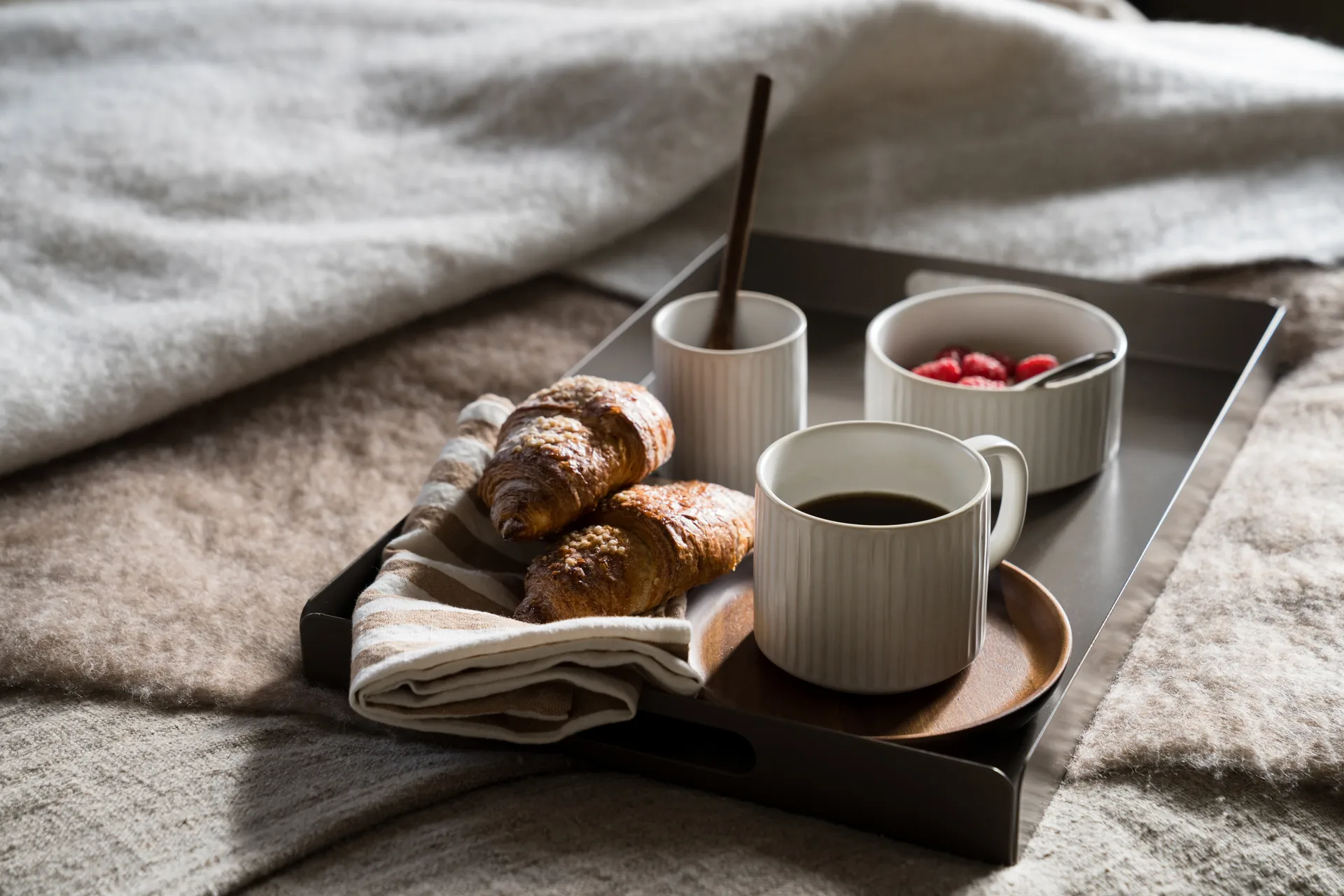 Vassoio in legno Ernst, Acacia, Ø16,5 cm ERNST