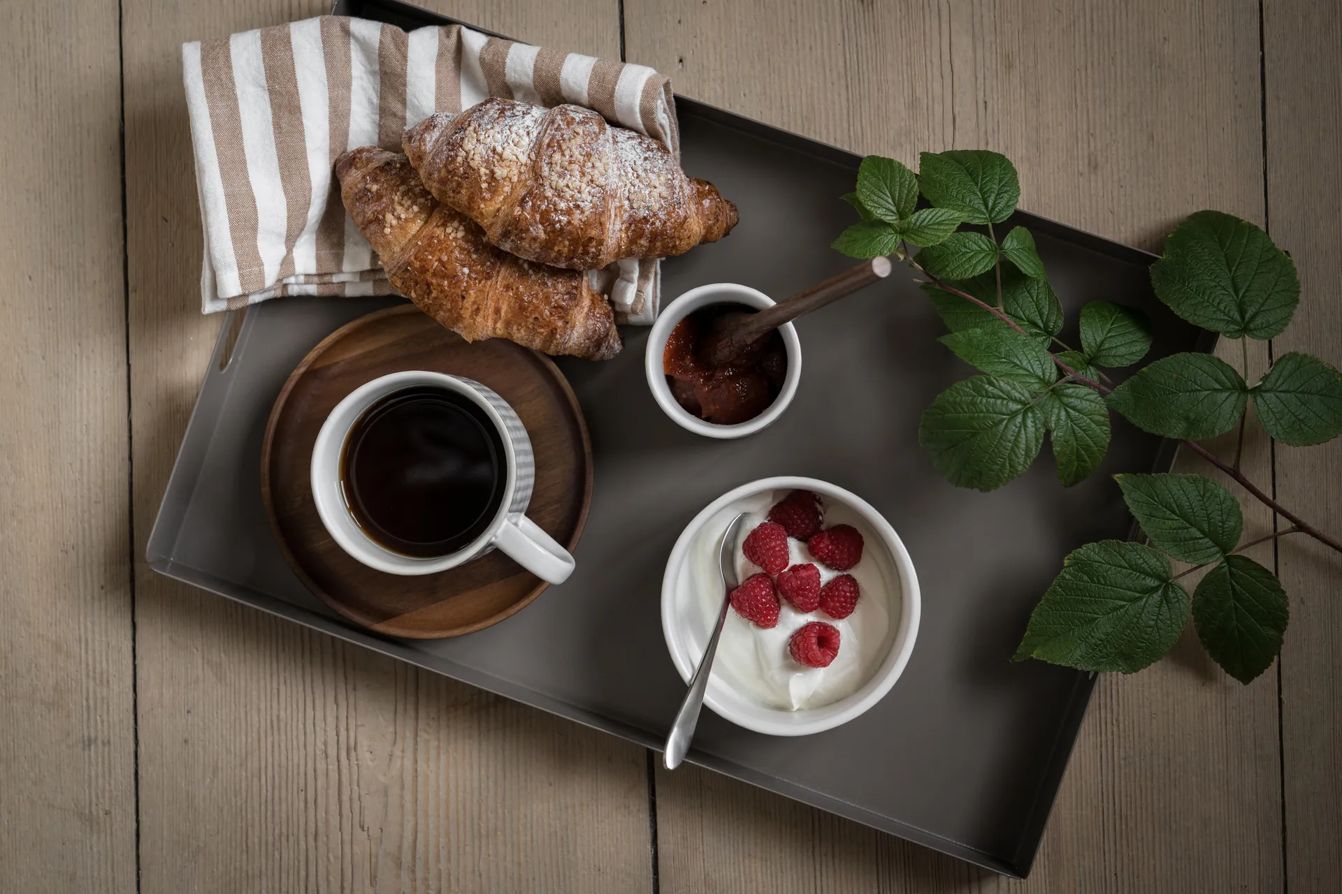 Vassoio in legno Ernst, Acacia, Ø16,5 cm ERNST