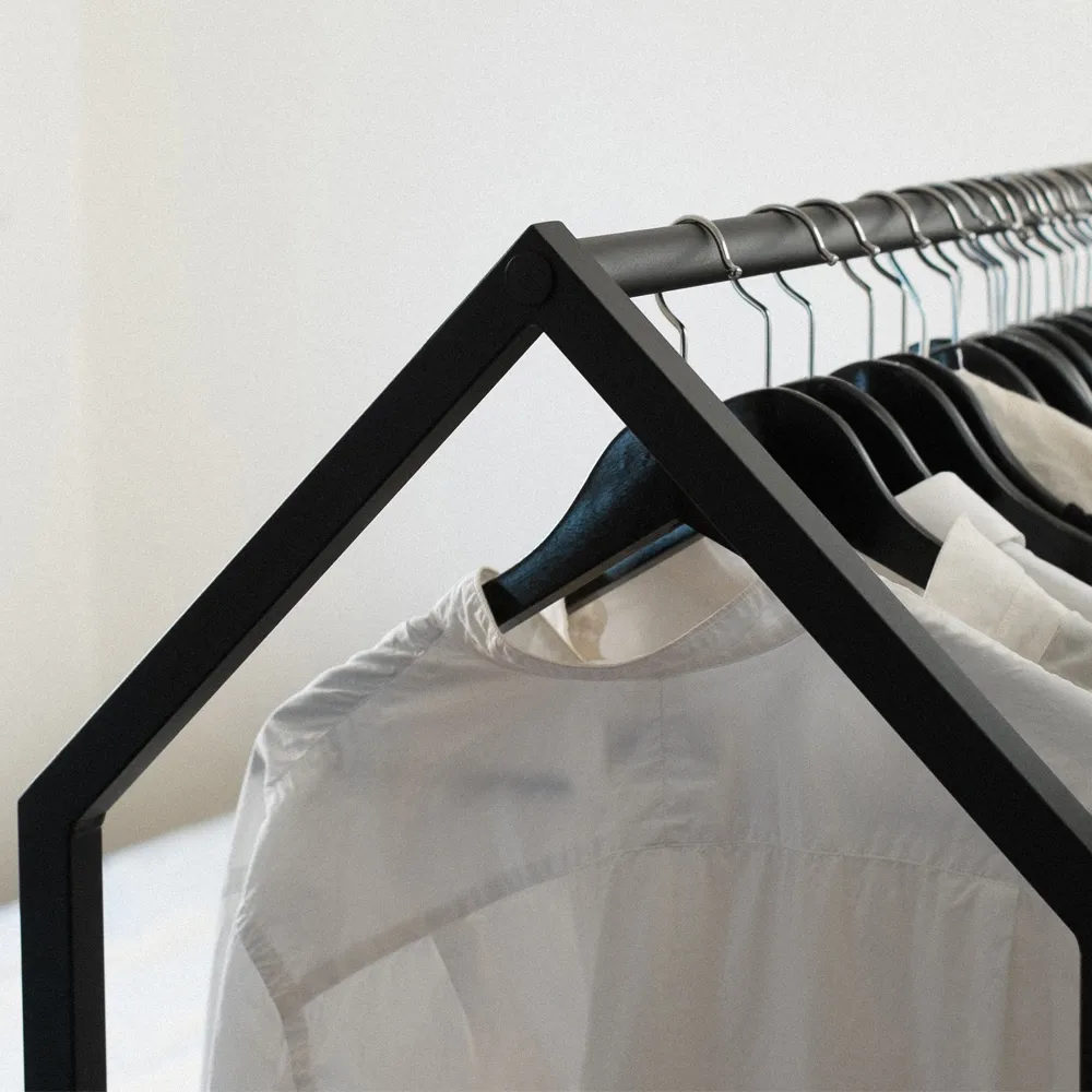 Appendiabiti Clothing House, nero Essem Design