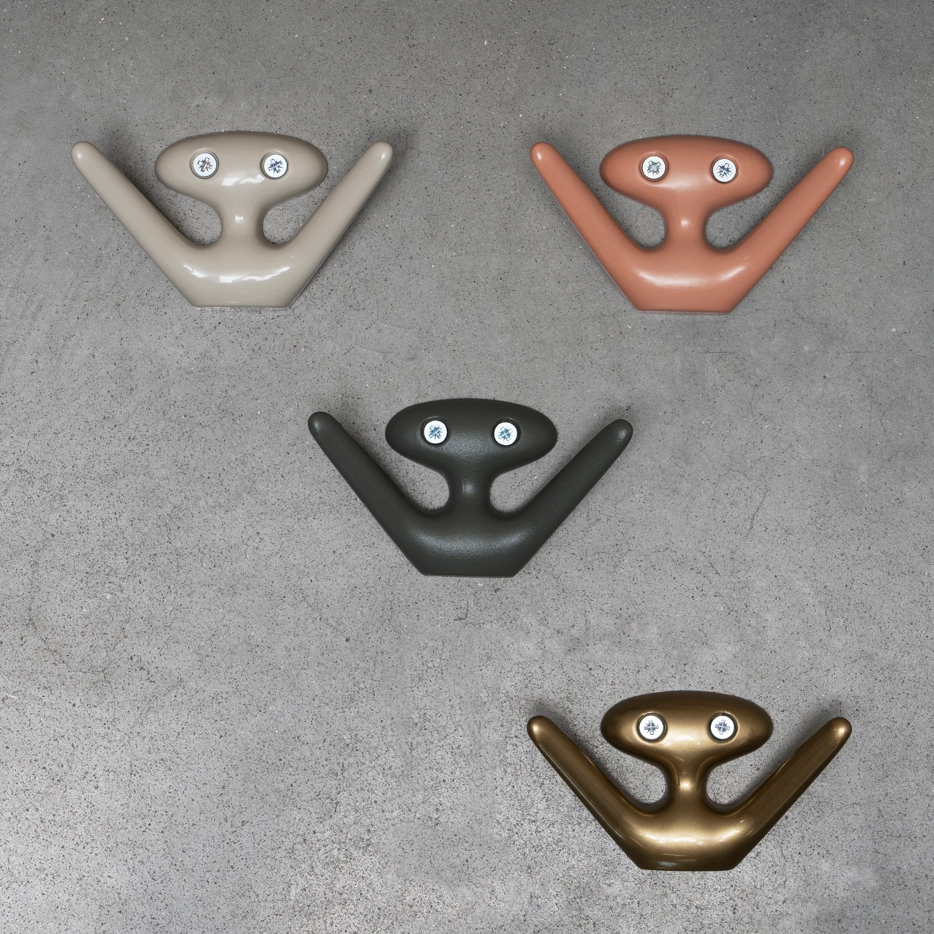 Gancio Mama, beige-grigio Essem Design