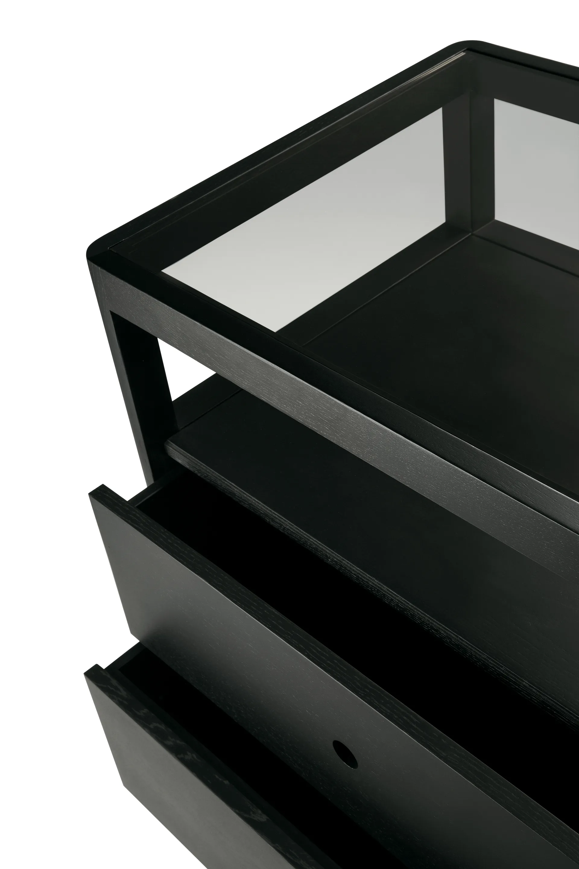 Cassettiera Spindle, Rovere verniciato nero, 4 cassetti Ethnicraft