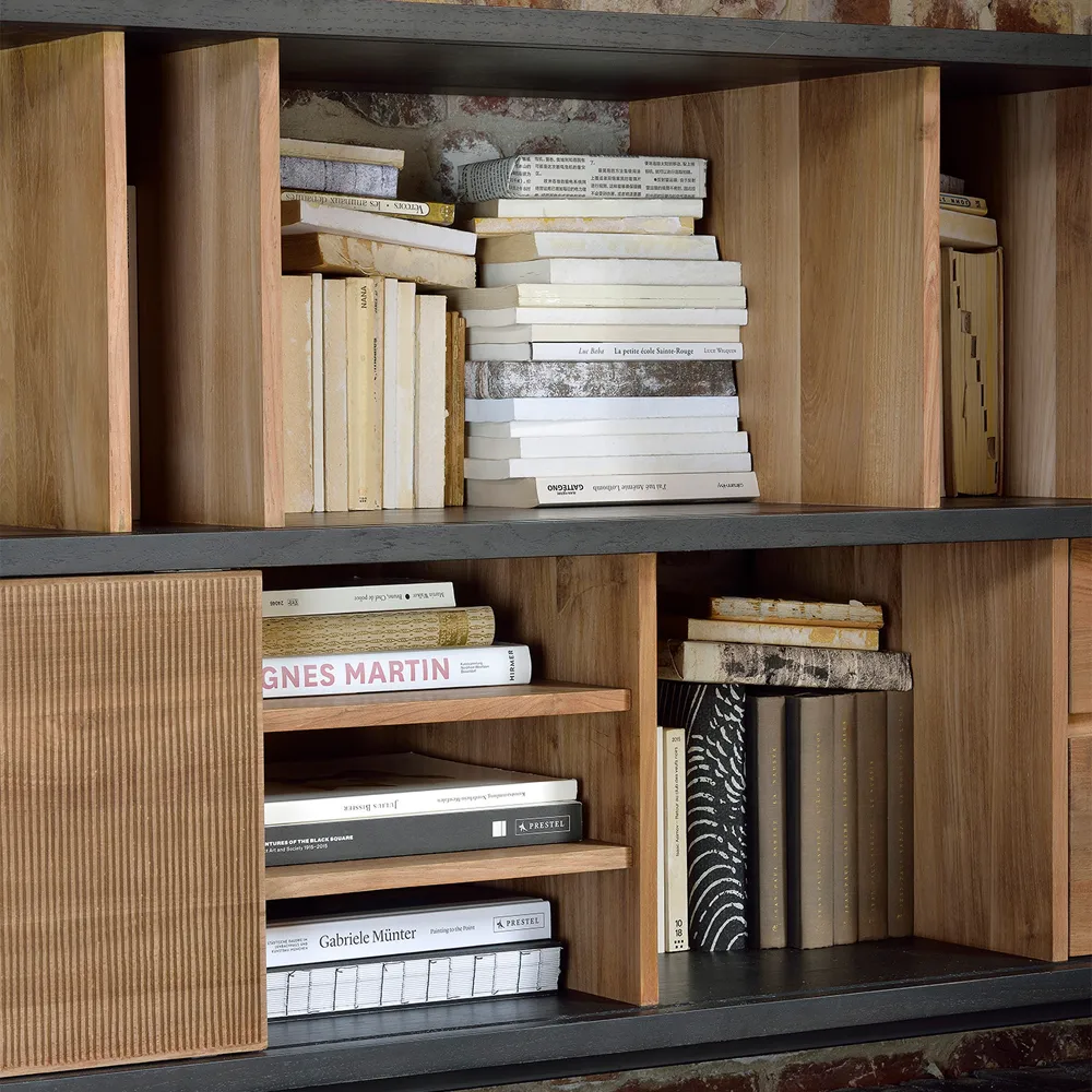 Comò Oscar, Teak 2 porte scorrevoli 3 cassetti Ethnicraft