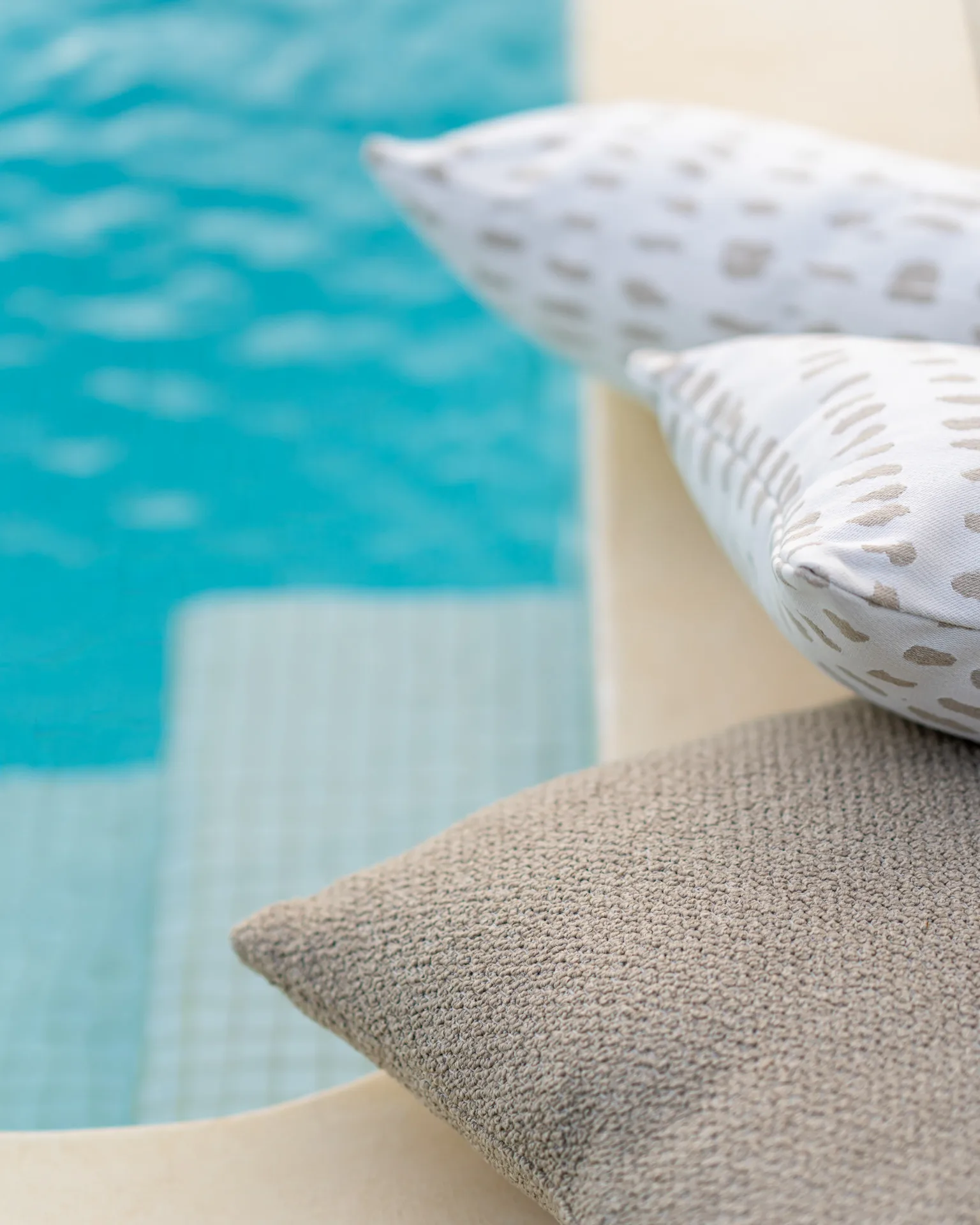 Cuscino Boucle outdoor 40x60 cm, Lumbar (beige) Ethnicraft