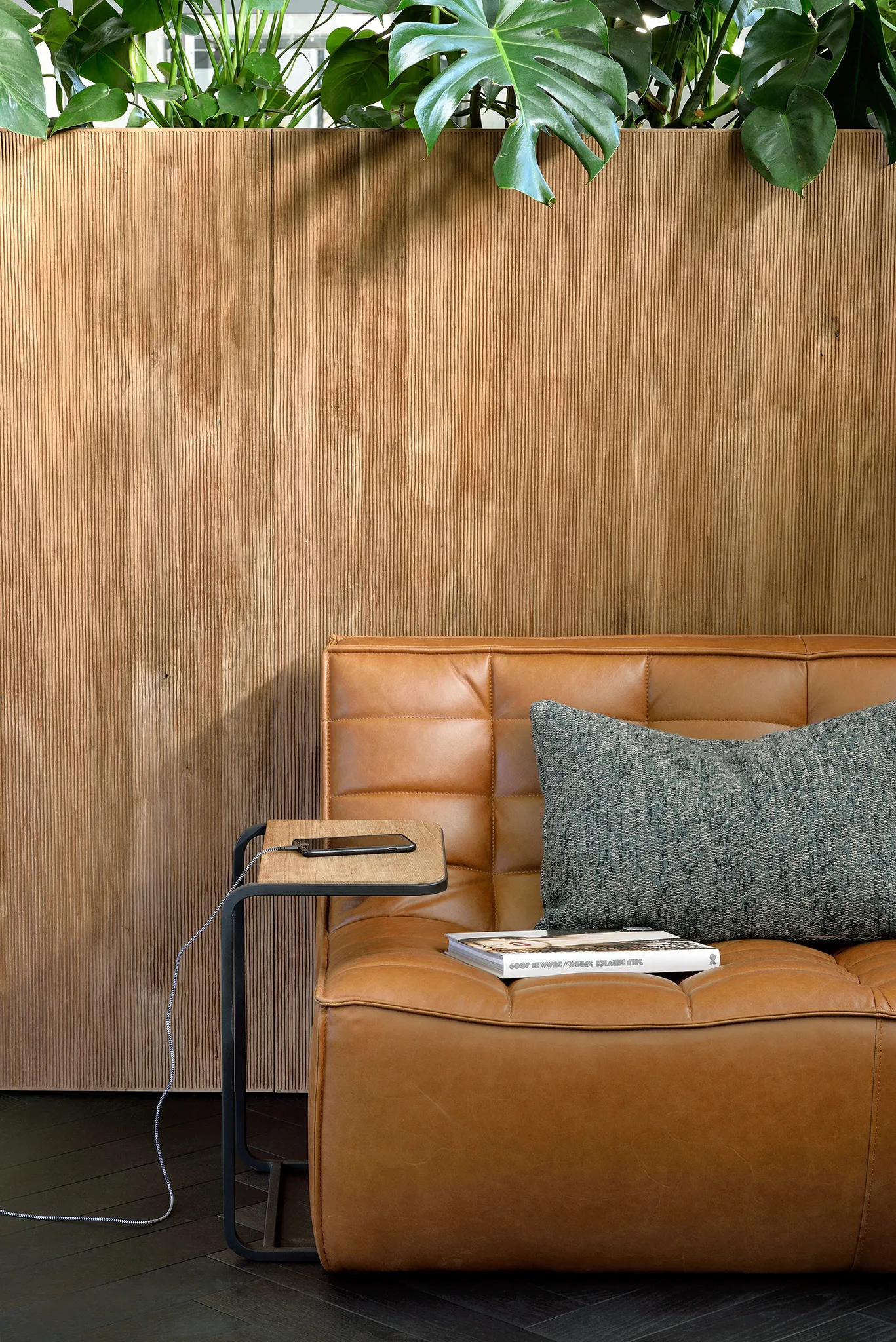 Divano N701 a 3 posti, Pelle old saddle Ethnicraft