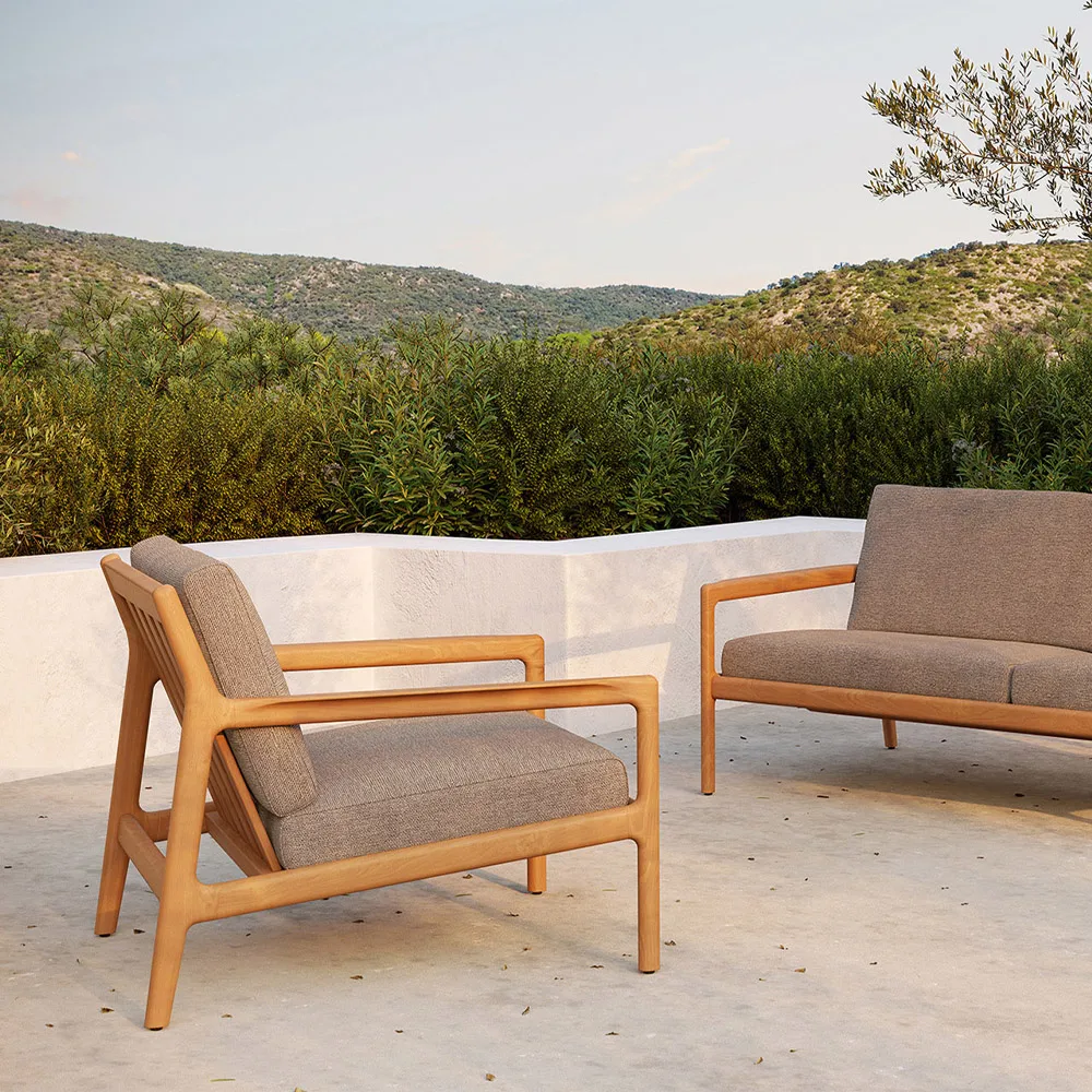 Poltrona lounge da esterno Jack in teak, Mocha Ethnicraft