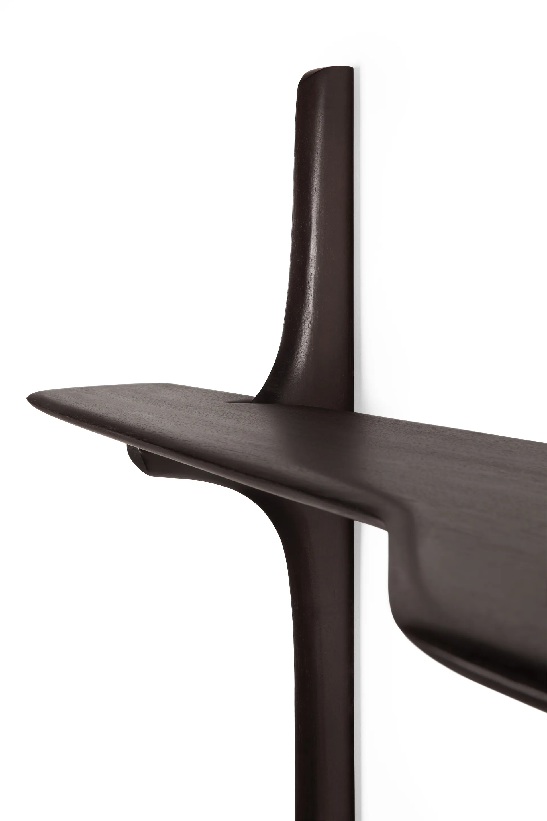 Scultura Organic 22 cm, Mogano verniciato Ethnicraft