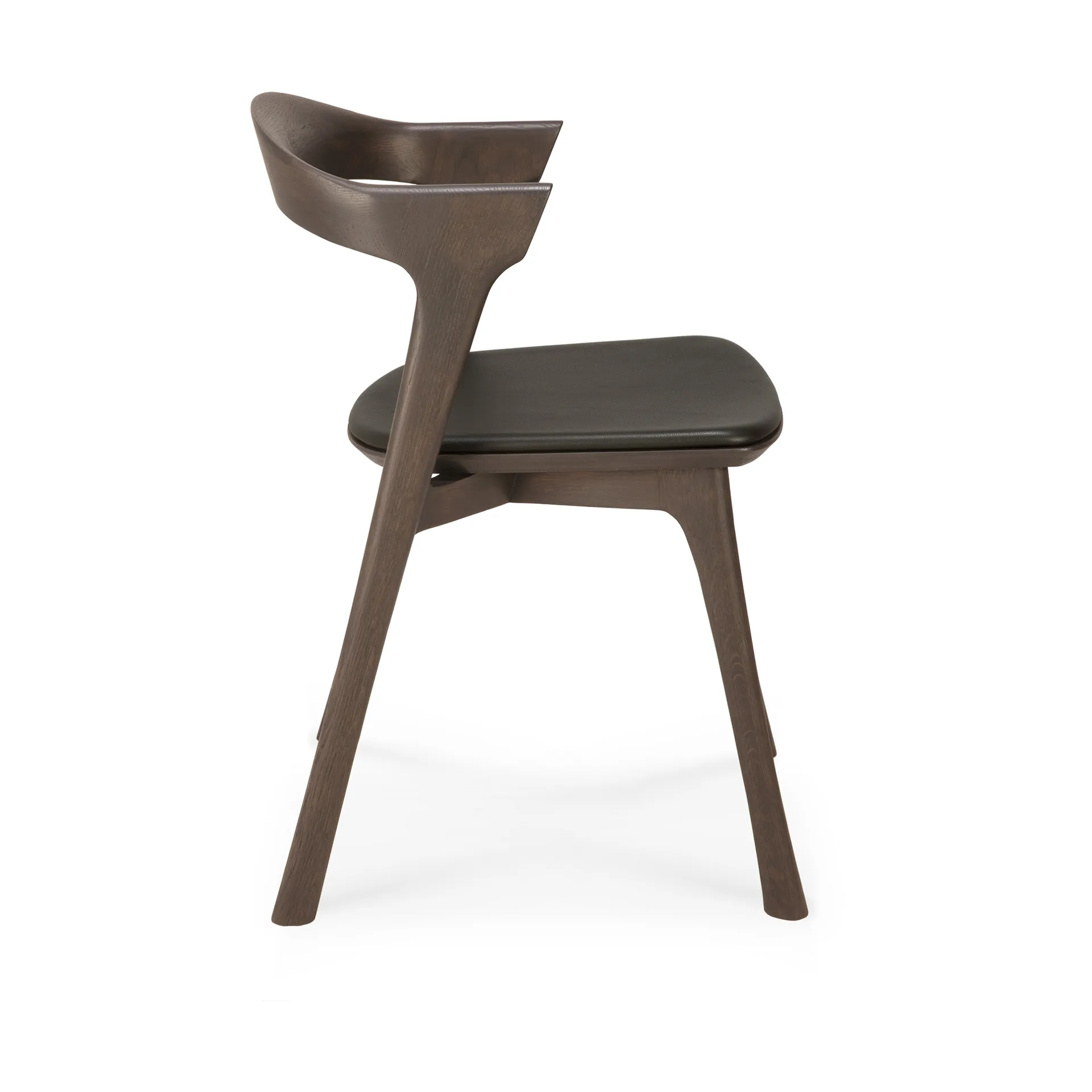 Sedia Bok con seduta in pelle, Rovere tinto marrone-pelle scura Ethnicraft