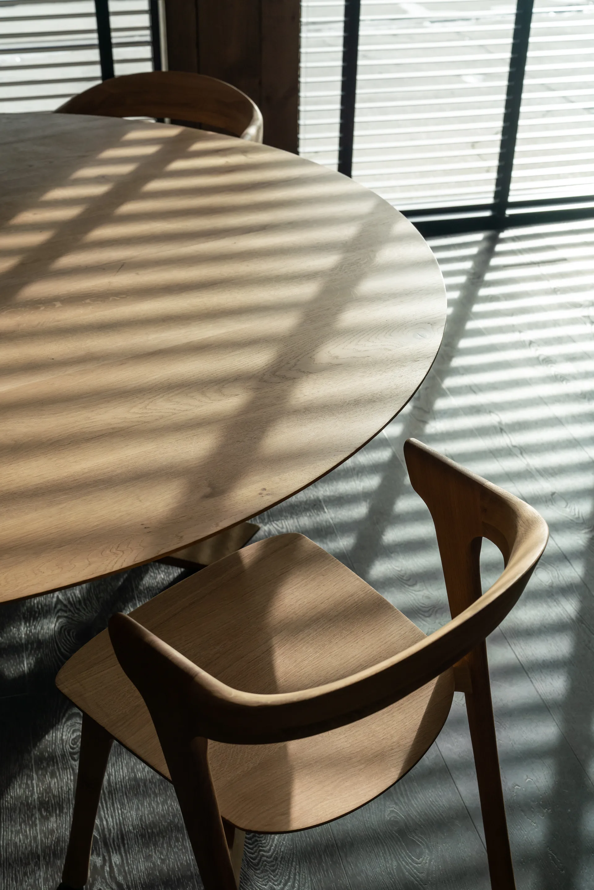 Sedia Bok, Rovere oliato a cera dura Ethnicraft