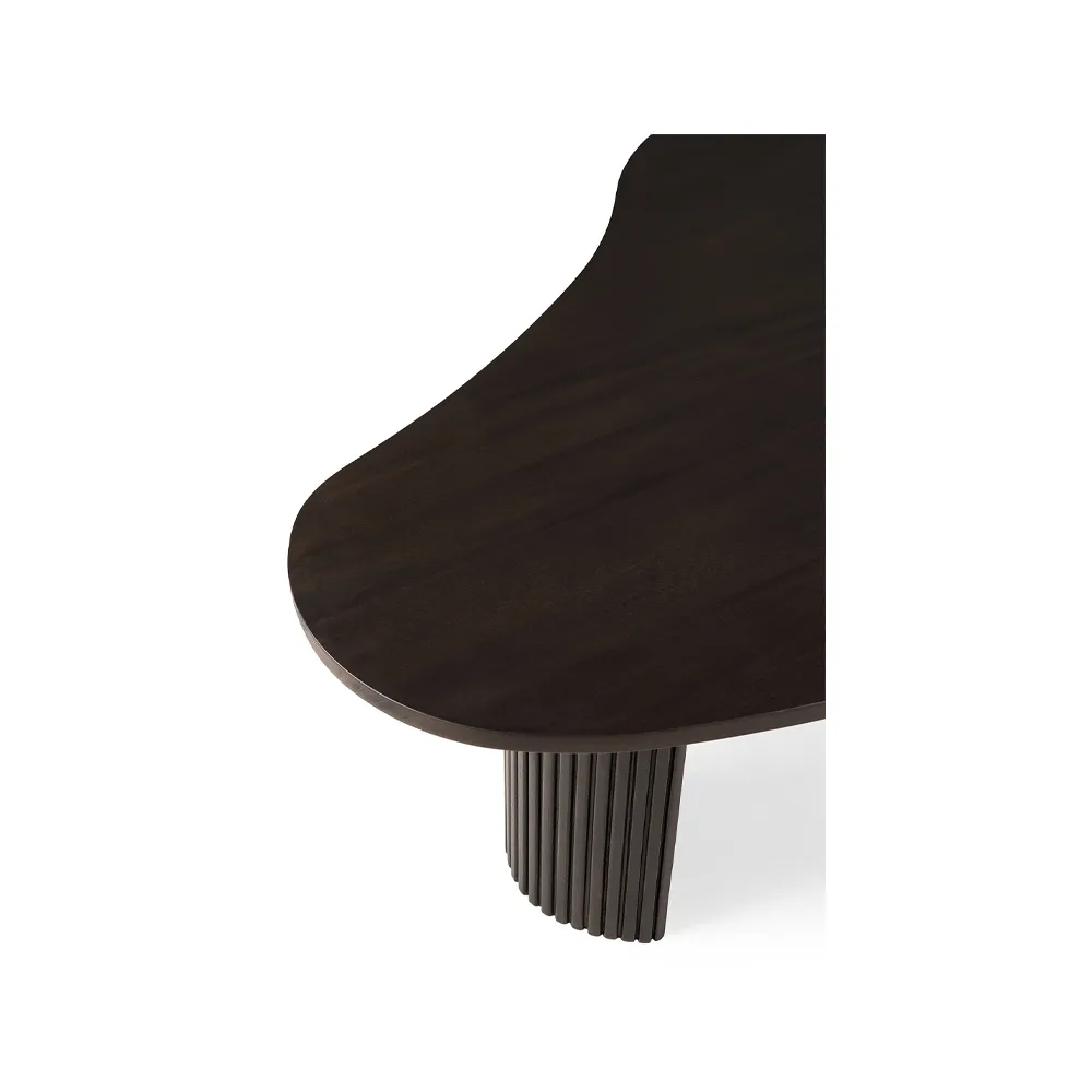 Tavolino Boomerang, Mogano dark brown 126x74x40 cm Ethnicraft