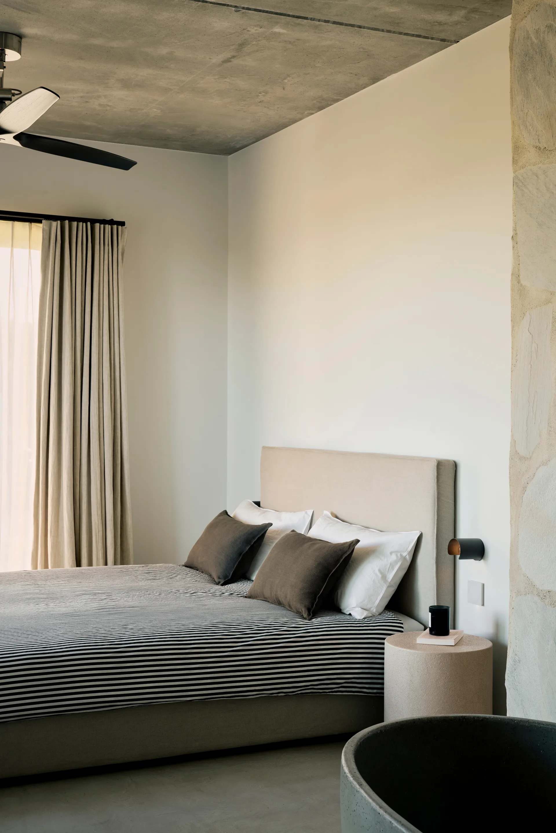 Tavolino Elements Ø40 cm, Off-white Ethnicraft