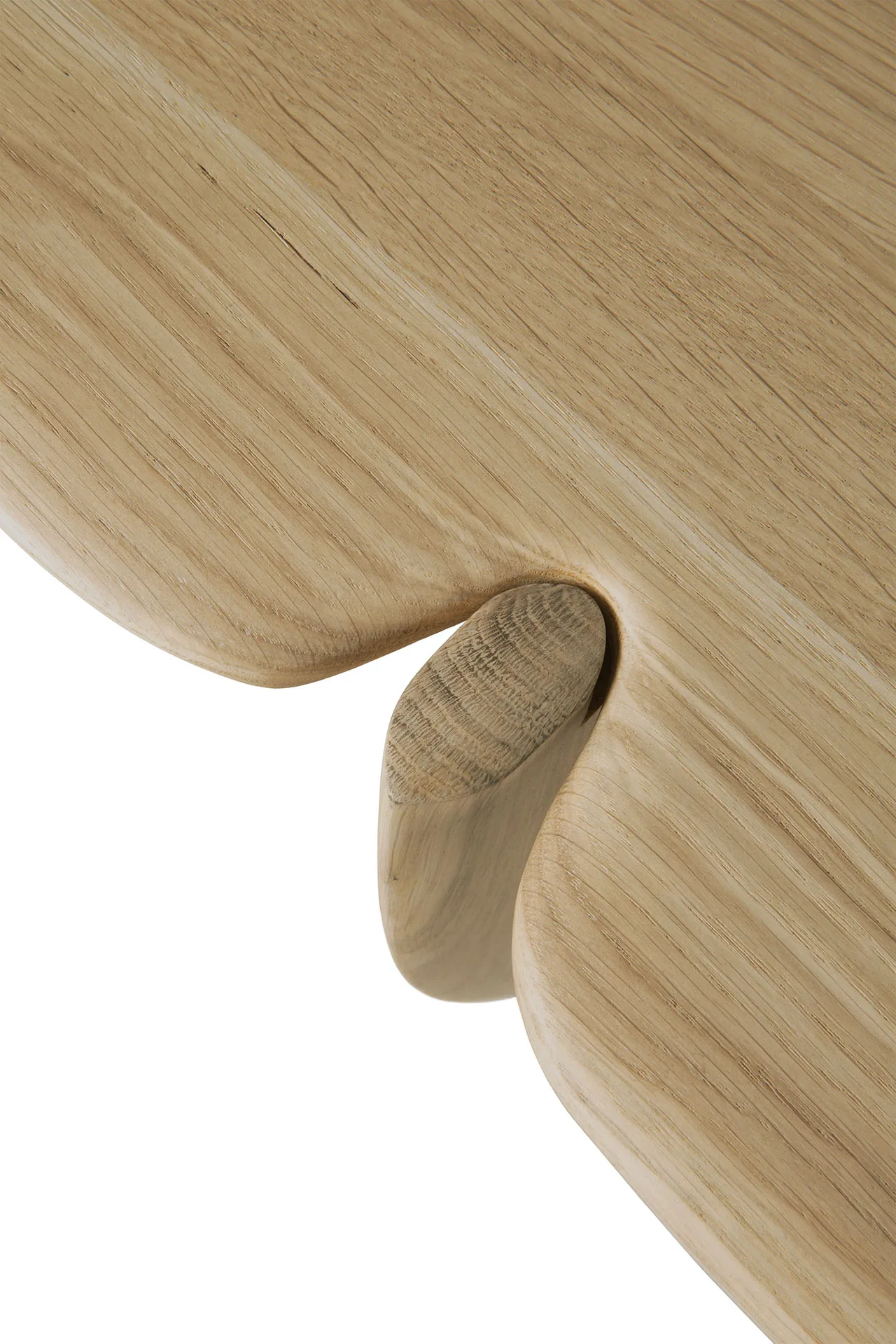 Tavolino PI, Rovere laccato Ethnicraft