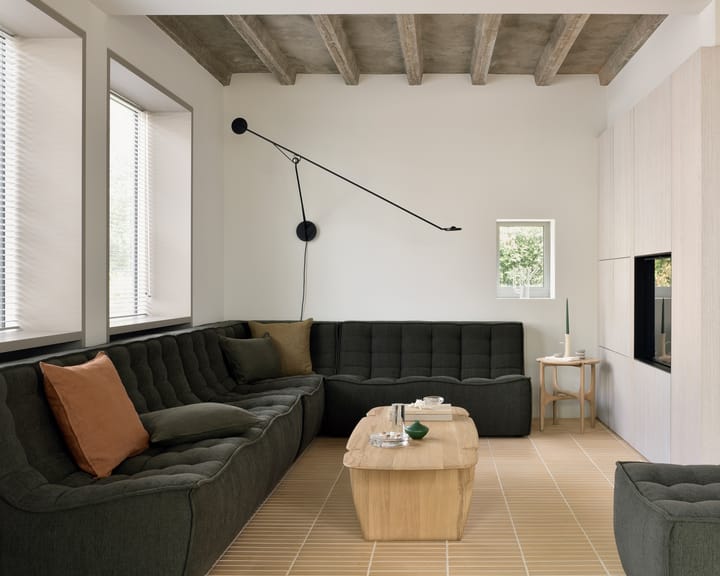 Tavolino PI, Teak laccato Ethnicraft