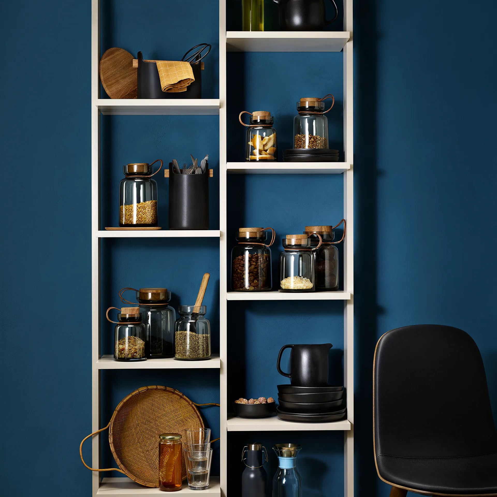 Barattolo portaoggetti Silhouette grigio fumo, 1 L Eva Solo