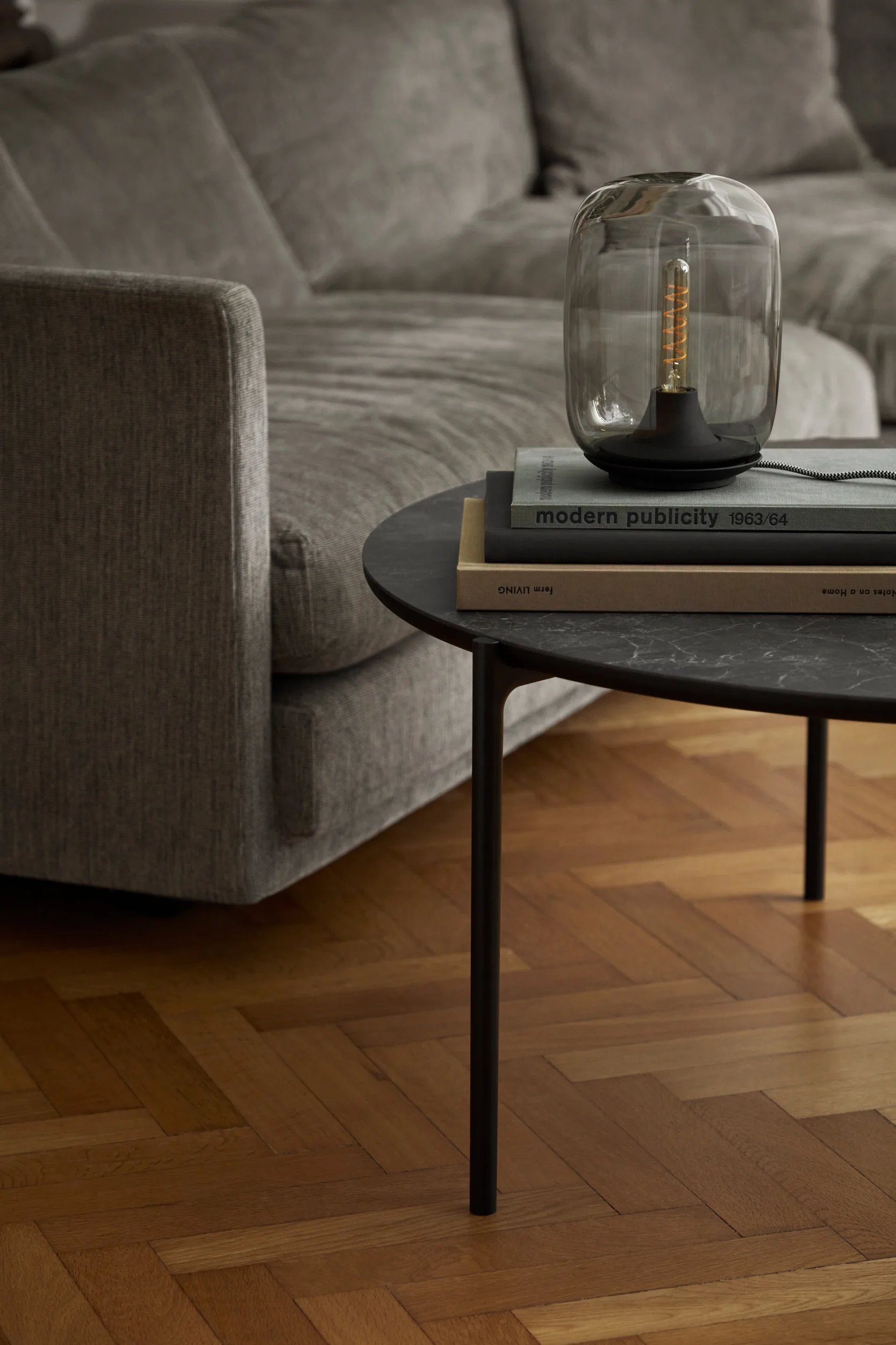 Lampada Acorn 21,5 cm, Pietra Eva Solo