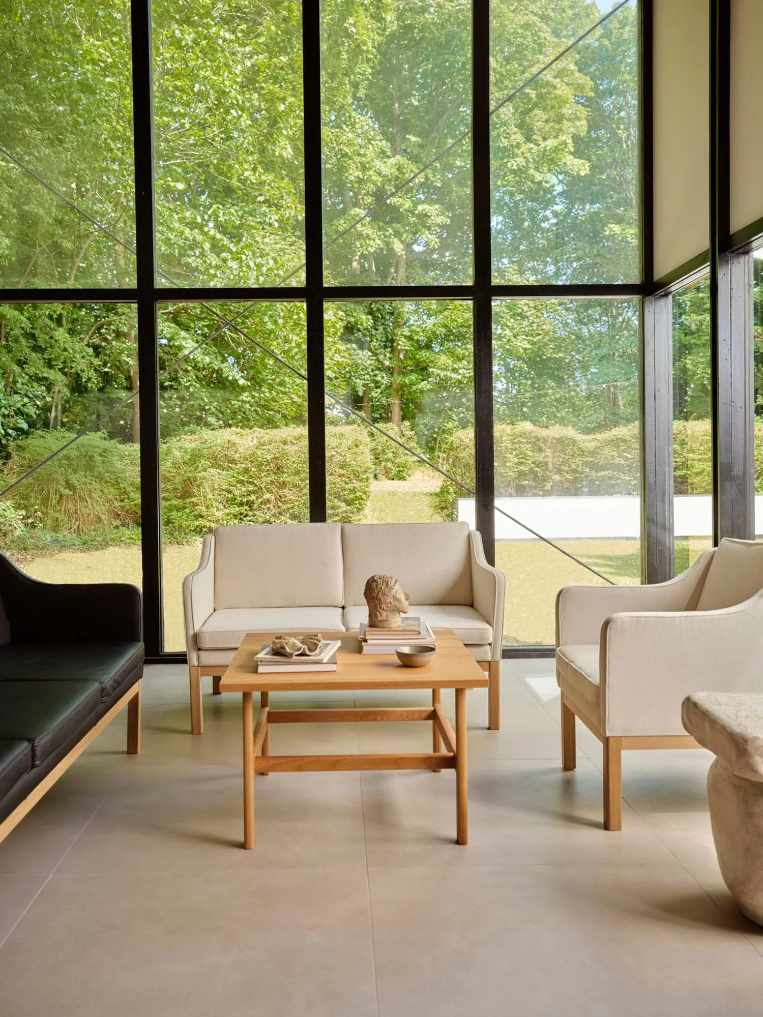 L46 MK155 easy chair poltrona, Rovere laccato-pelle nero FDB Møbler
