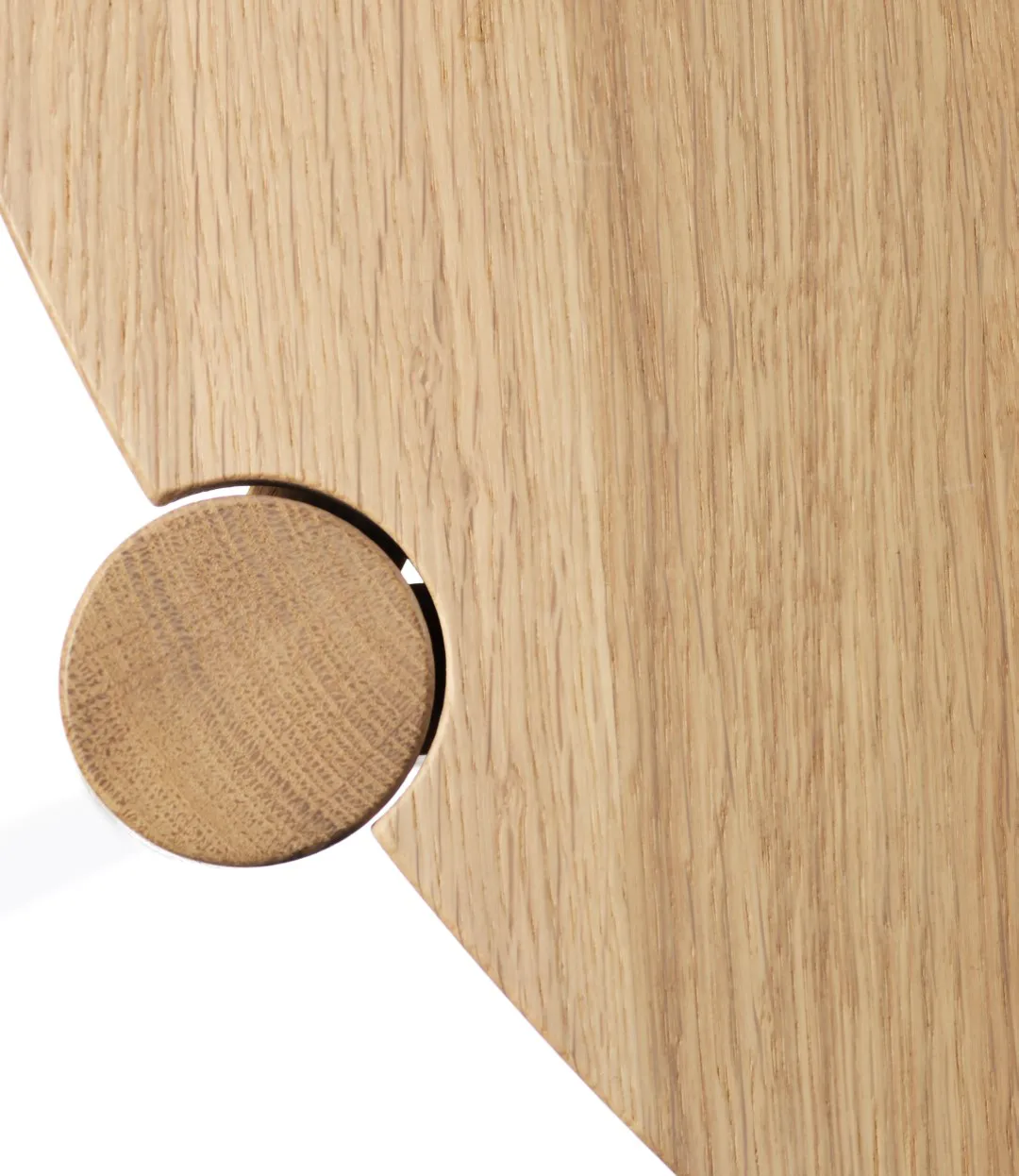 Tavolino da salotto Søs D102 Ø55 cm, Rovere naturale laccato FDB Møbler