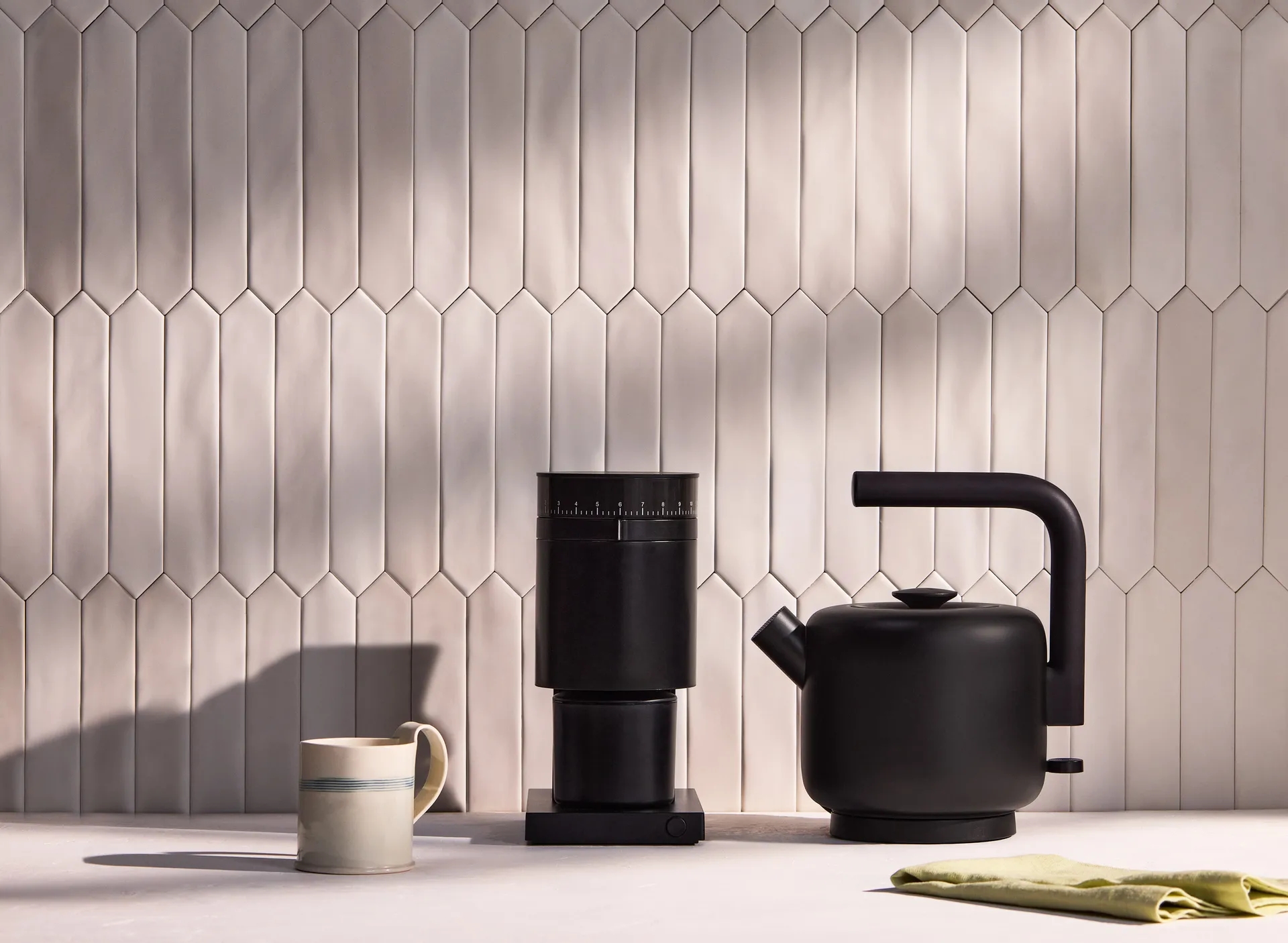 Bollitore Clyde 1,5 L, Nero opaco Fellow