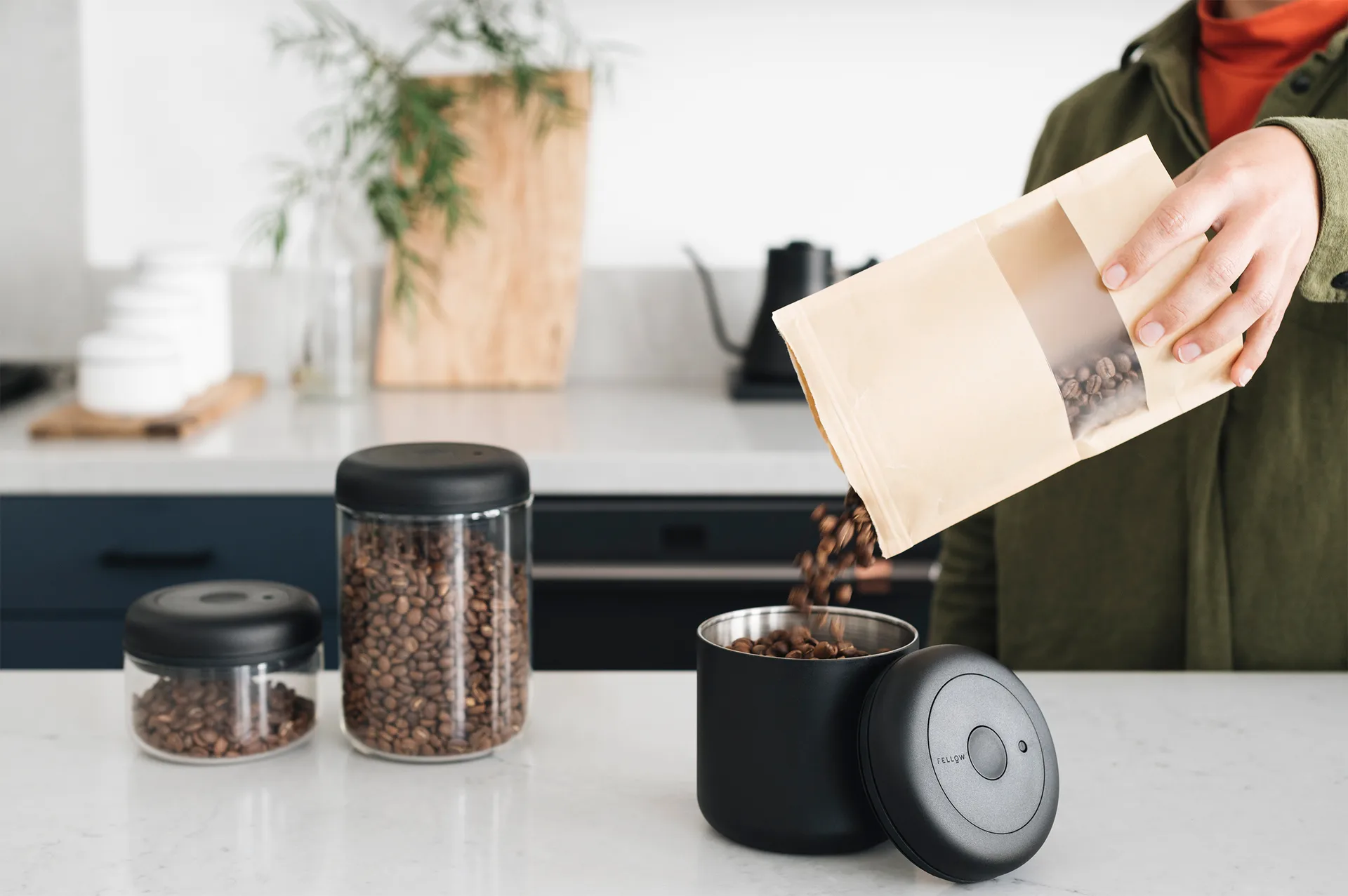 Contenitore sottovuoto Atmos 0,7 L, Nero opaco Fellow