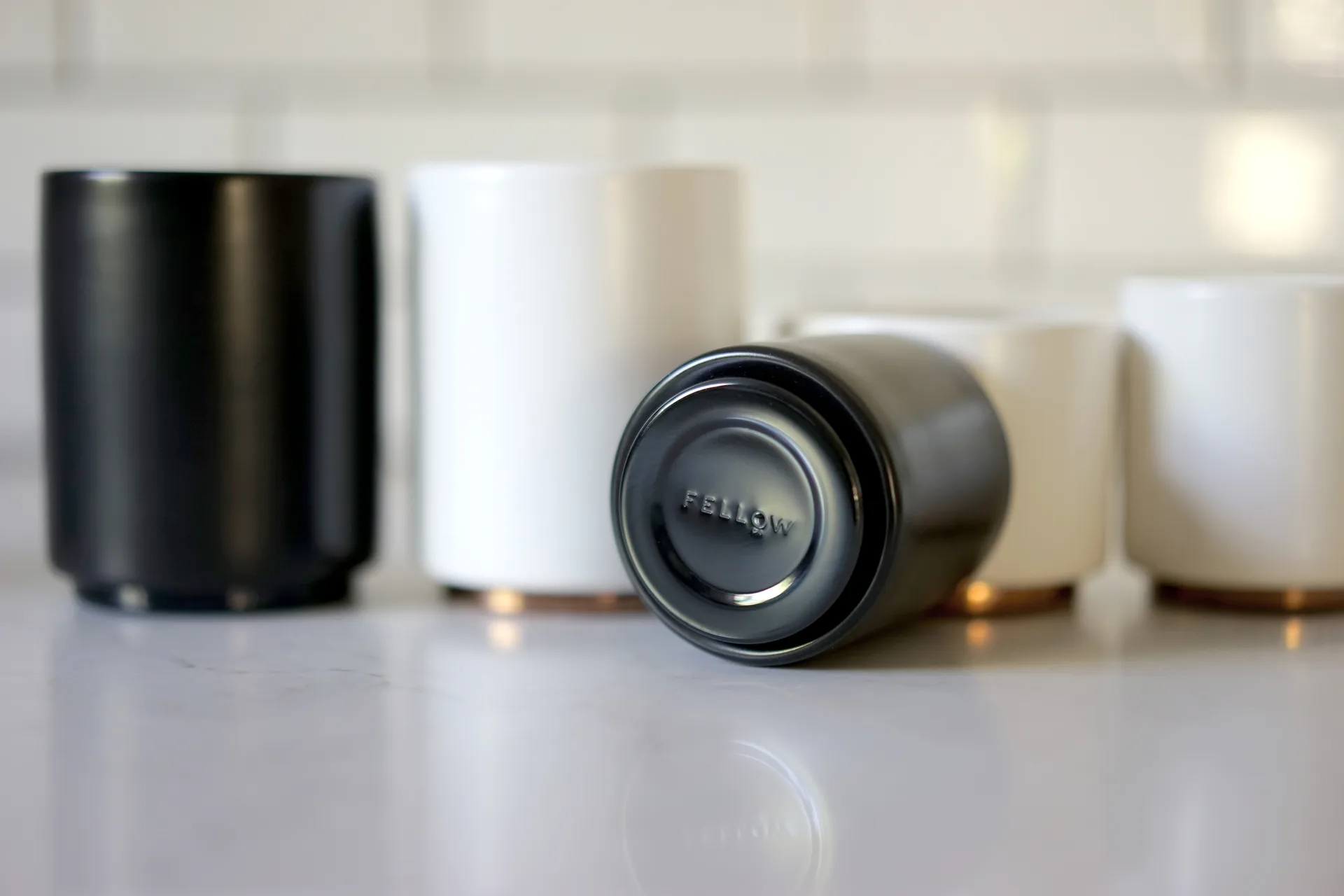 Tazza da caffelatte Monty Milk Arts 32,5 cl, Nero Fellow