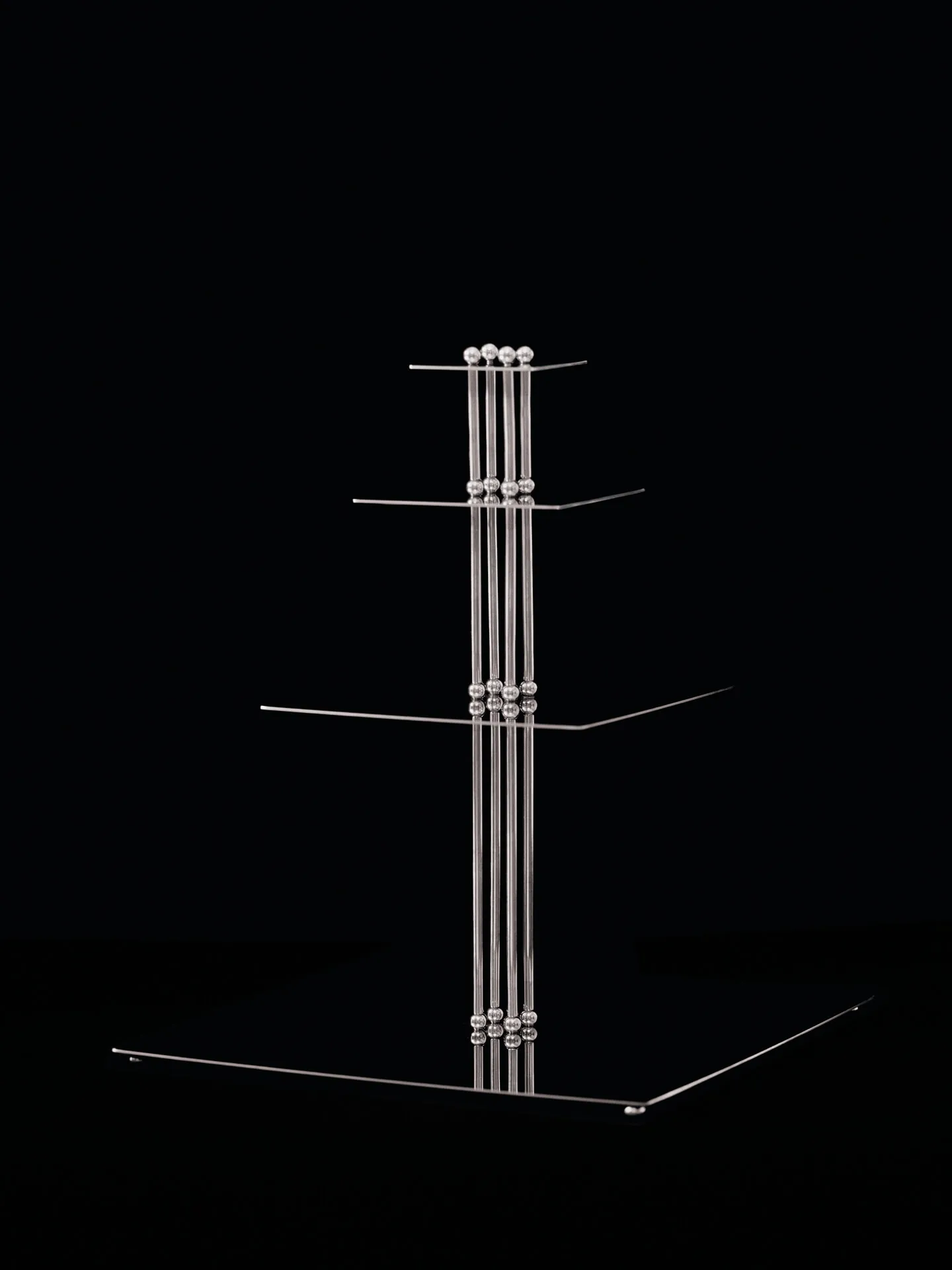 Alzata Orbelle, Mirror polished Ferm Living