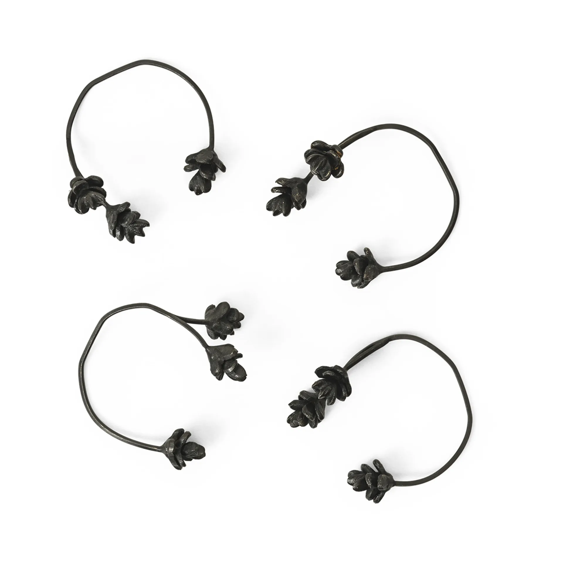 Anello portatovagliolo Forest, confezione da 4, Ottone nero Ferm Living