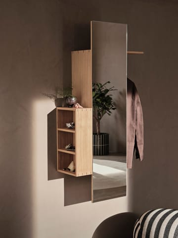 Appendiabiti con specchio Bon hallway cabinet - Oiled Oak - ferm LIVING